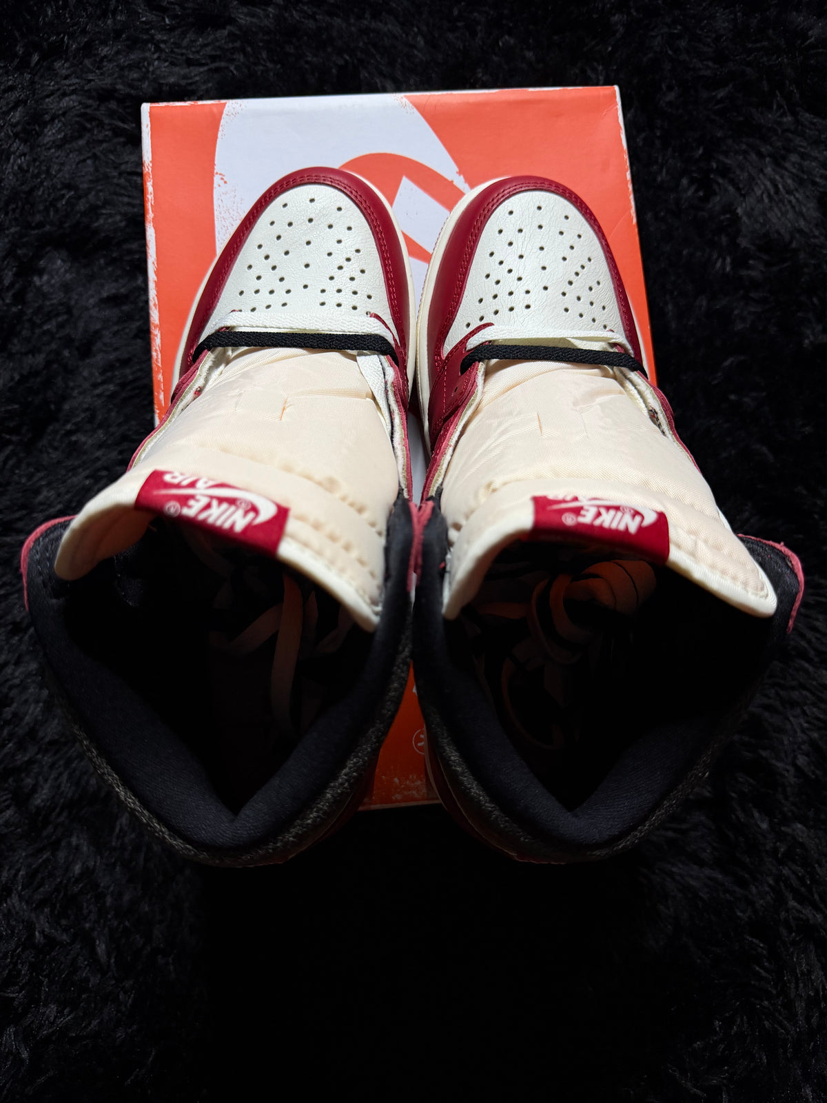 Jordan 1 High “Lost and Found” Brand new
