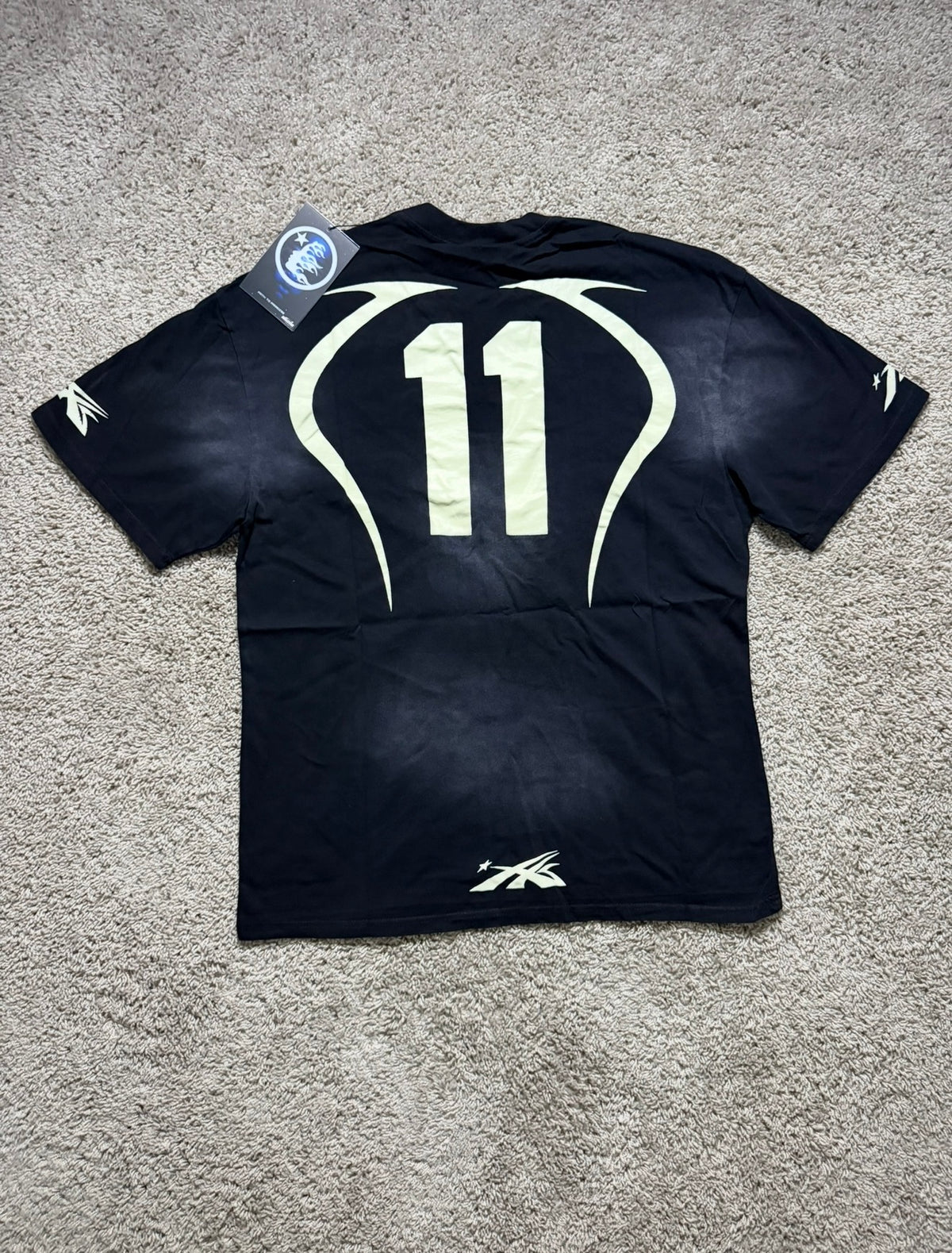 Hellstar Black Tee with #11