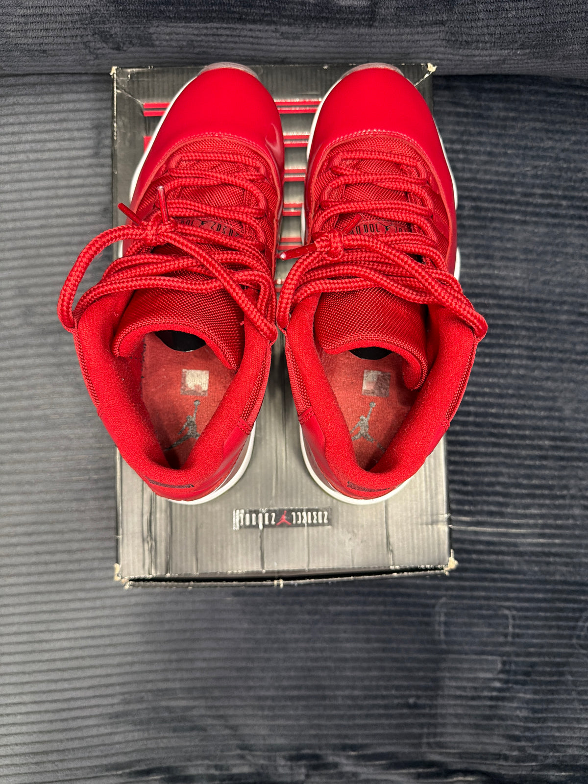 Jordan 11 Retro
Win Like 96