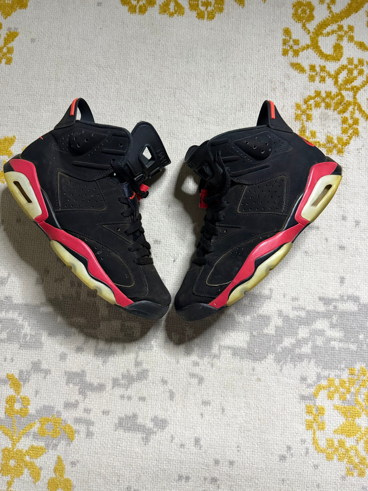 Jordan 6 Infrared Pre-Owned