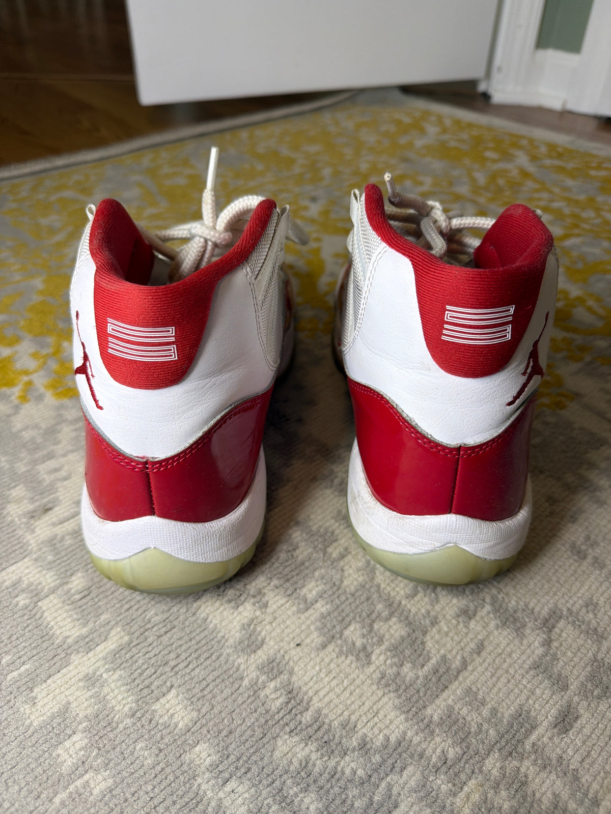 Jordan 11 Cherry