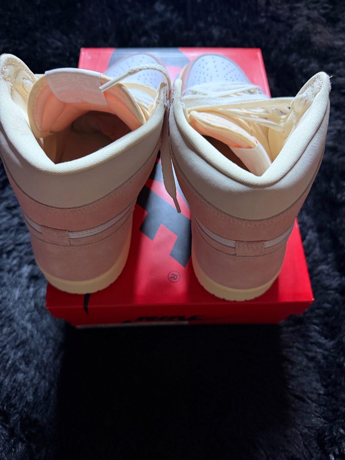 Jordan 1 High “Soft Pink” Worn 1x