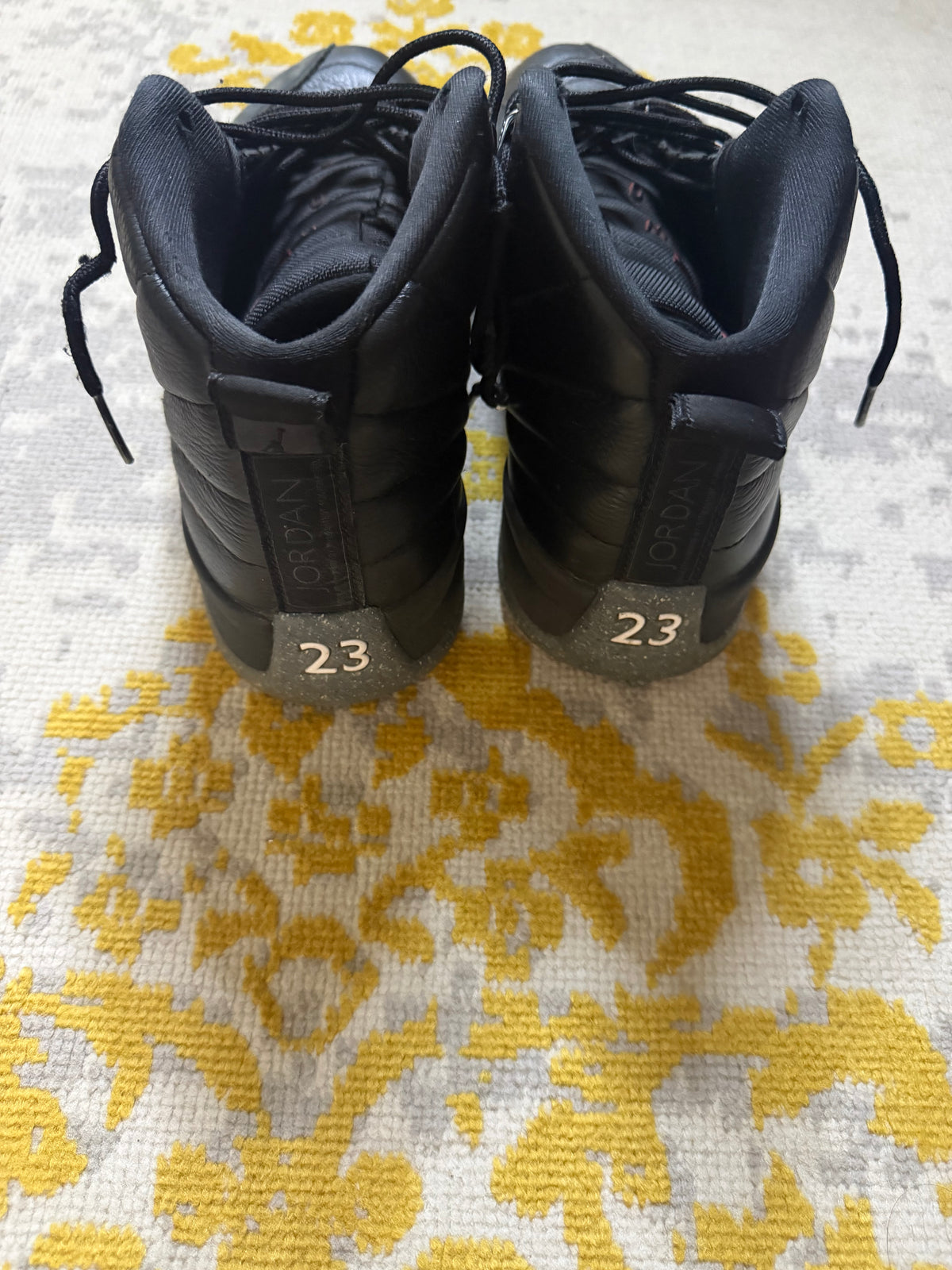 Jordan 12 Black/Red