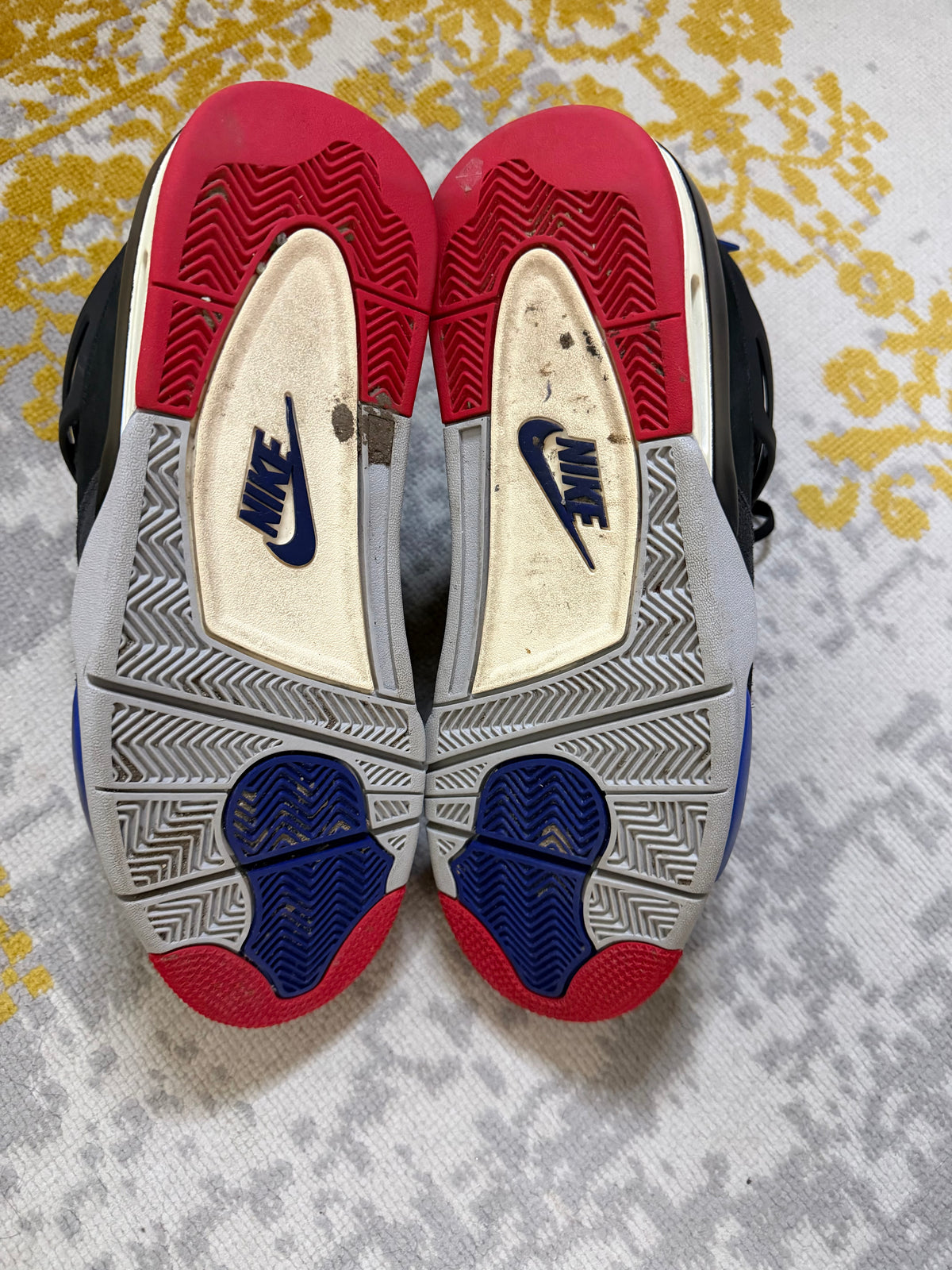 Jordan 4 Rare Air Pre-Owned