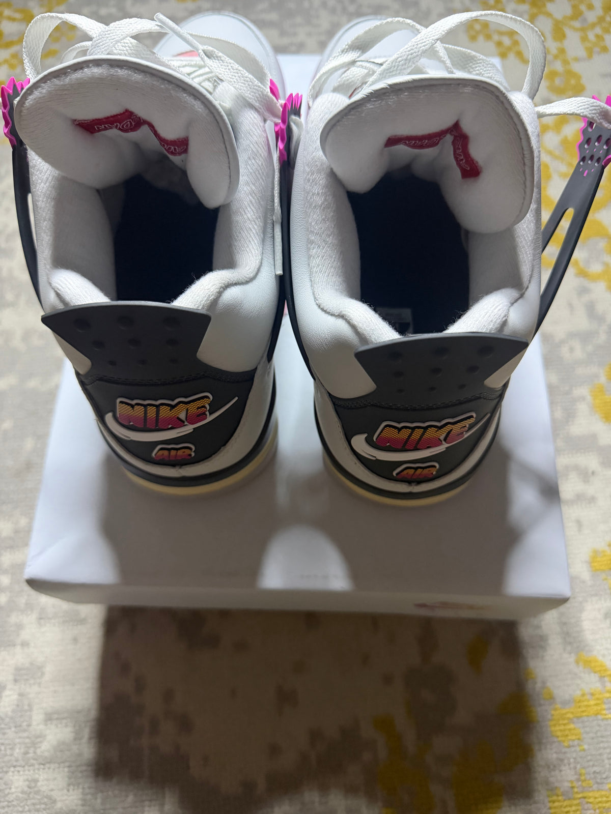 Jordan 4 Comic Og