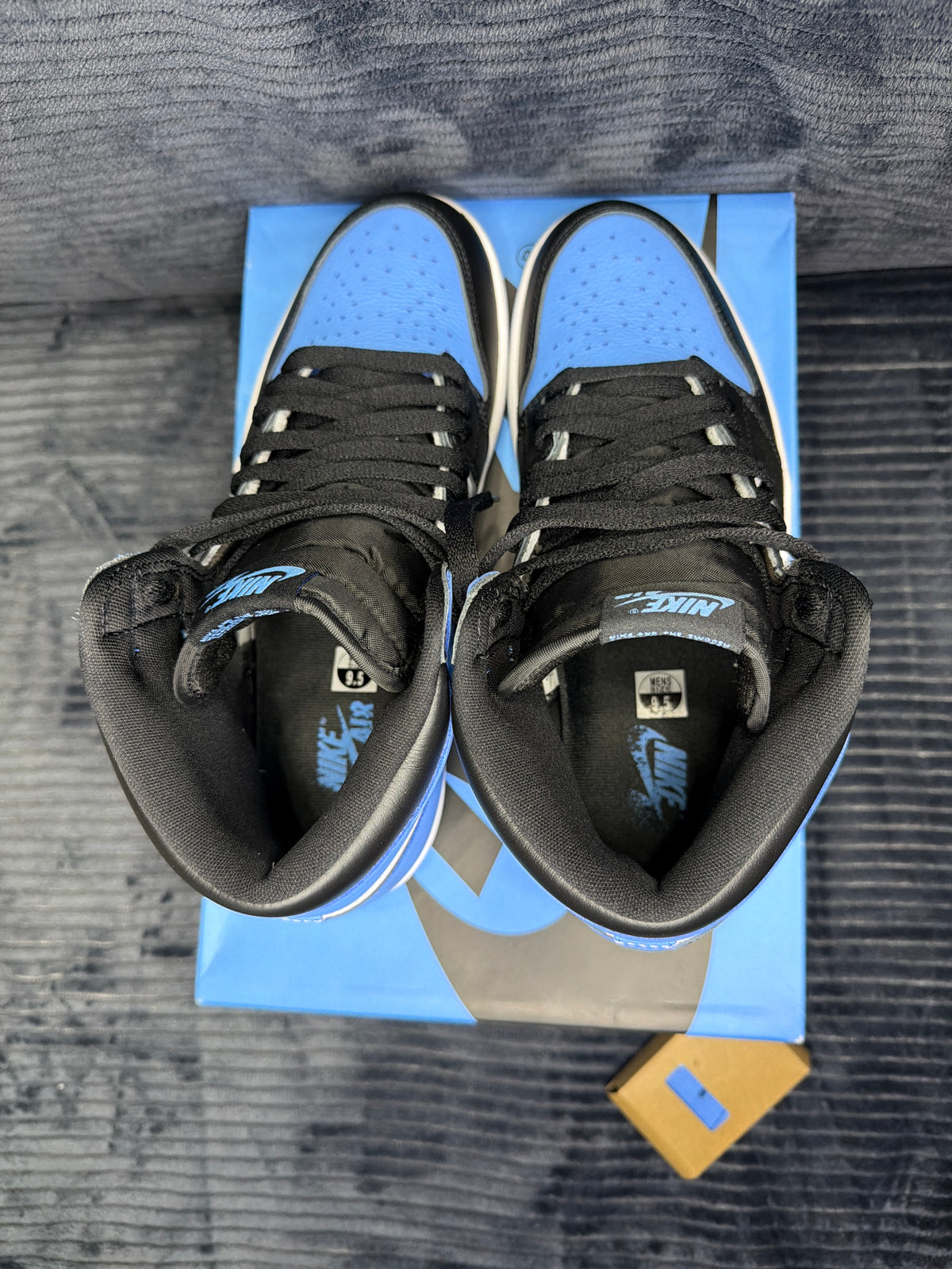 Jordan 1 Retro High OG
UNC Toe