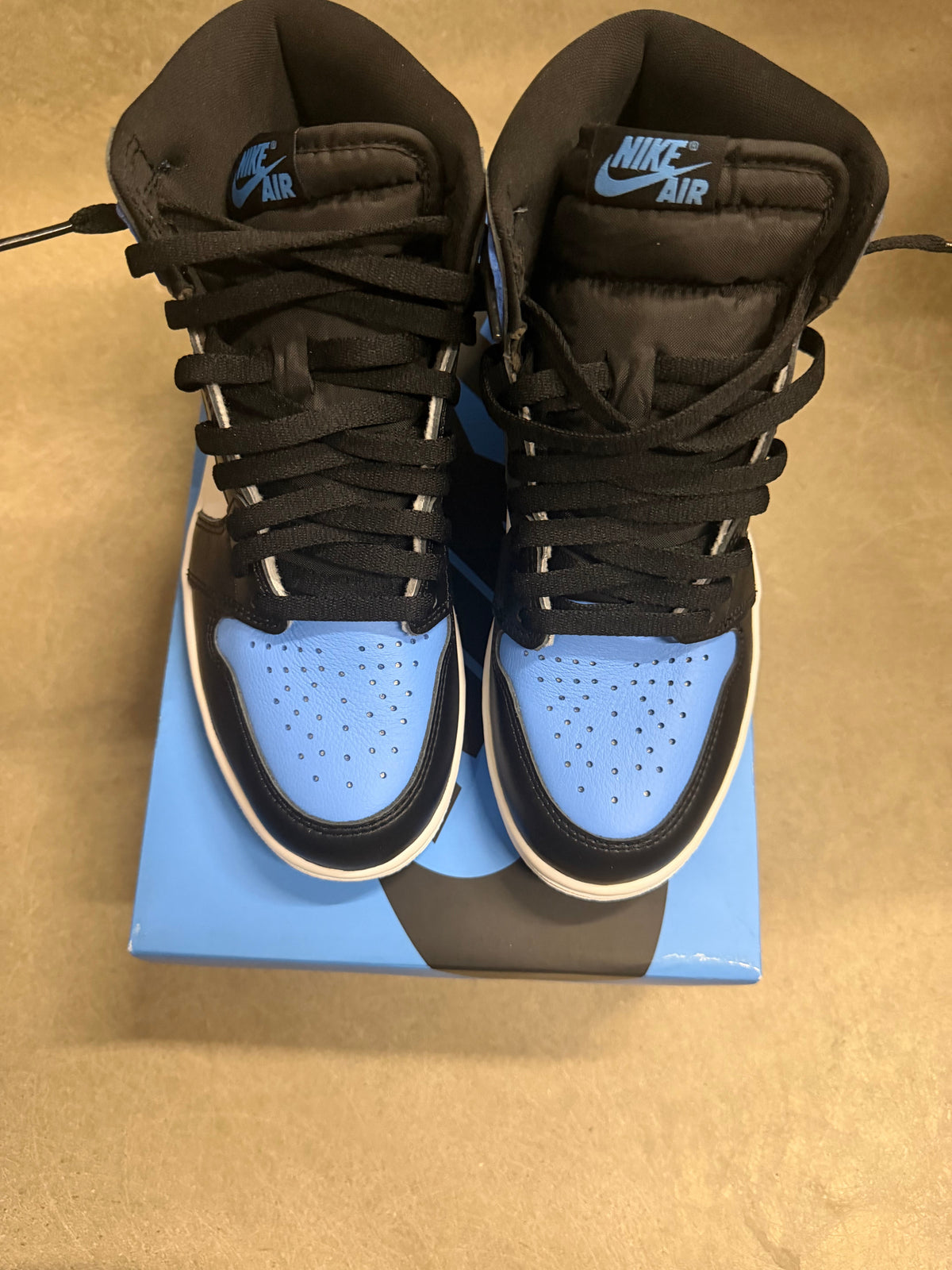 Jordan 1 high Unc Toe Brand new