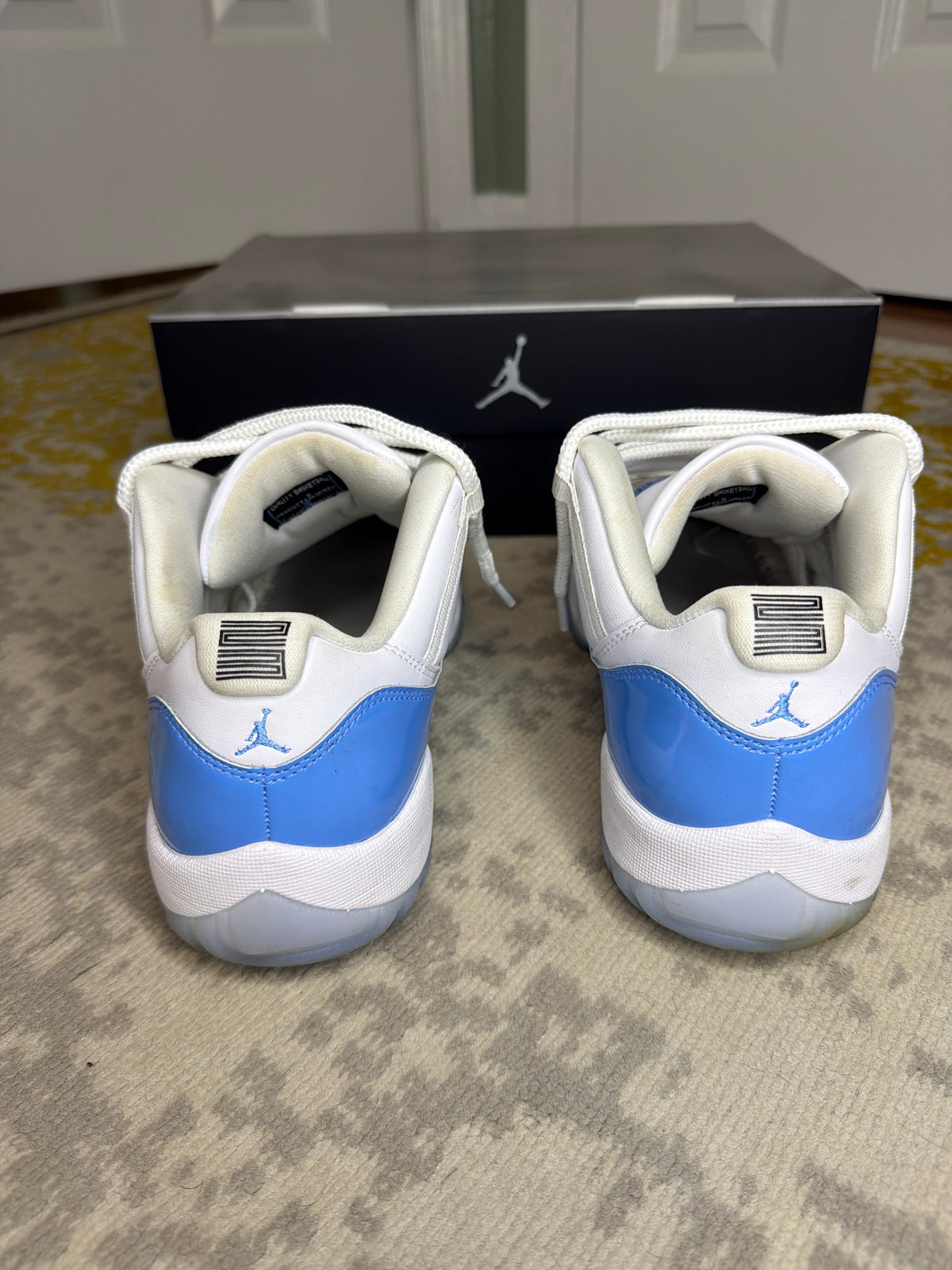 Jordan 11 Retro Low ‘University Blue’