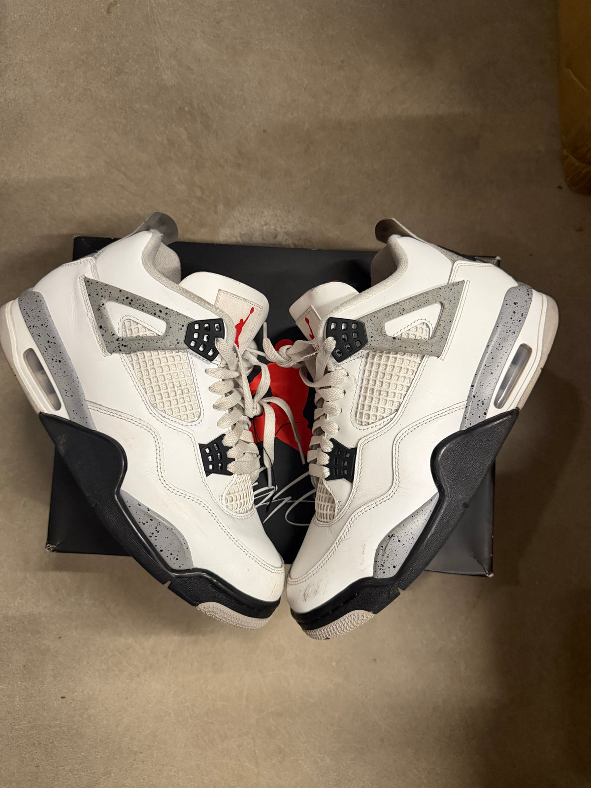 Jordan 4 White Cement