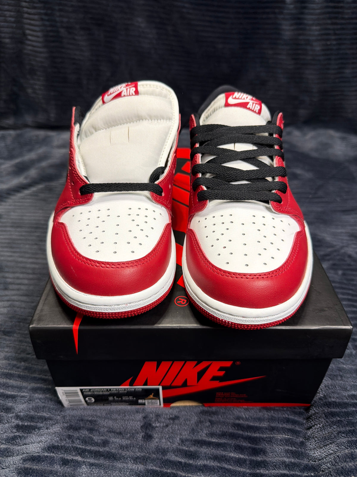 Jordan 1 Retro Low OG
Chicago (2025) brand new