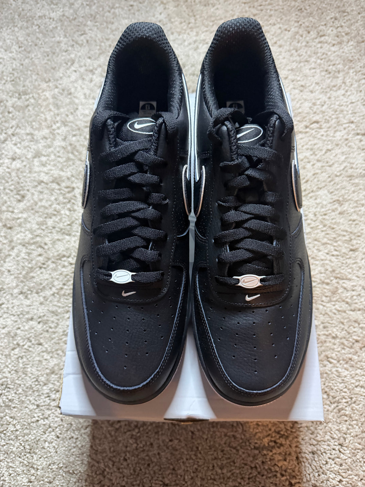 Af1 black White accents Brand New!