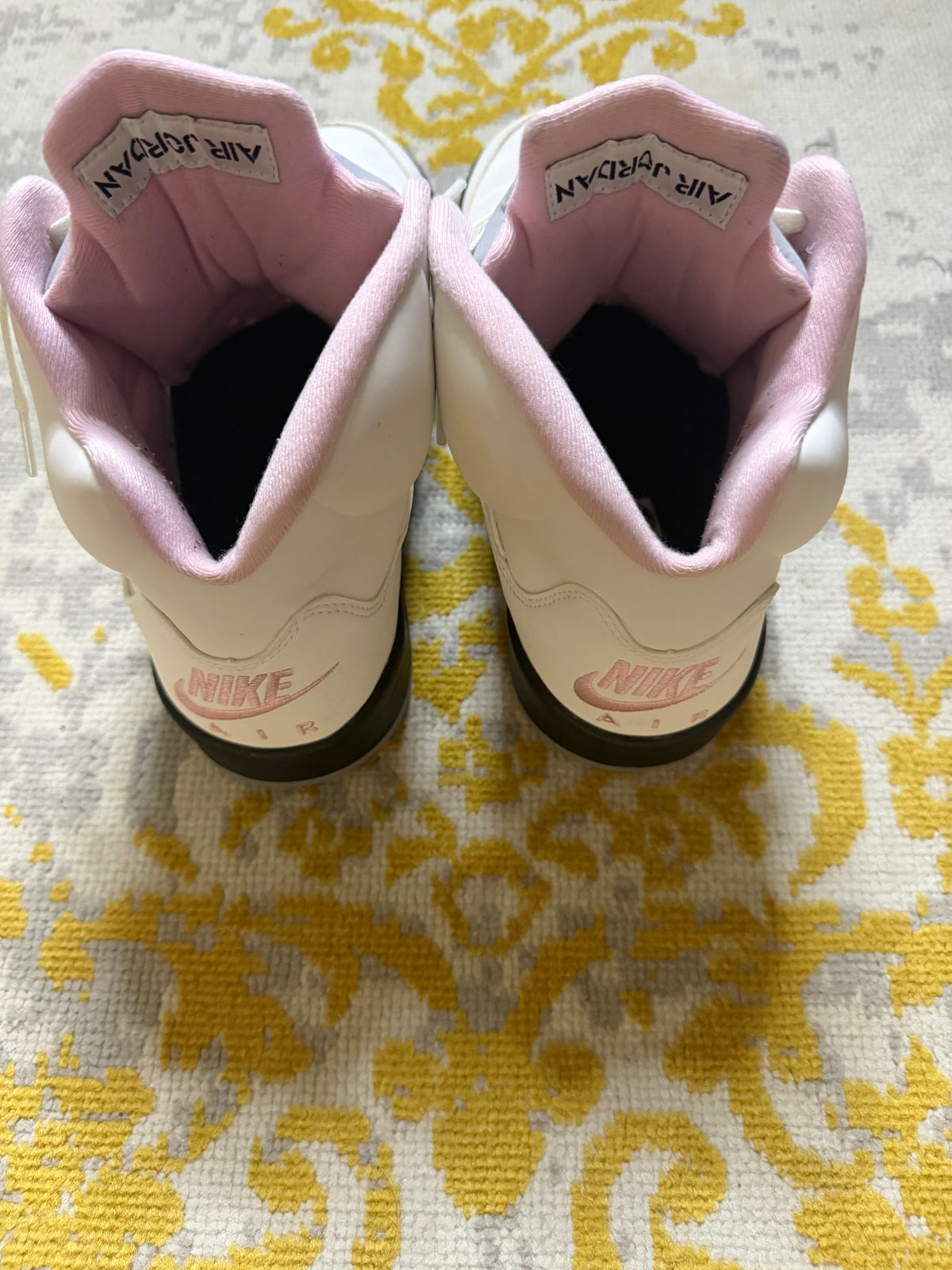 Jordan 5 soft pink Pre-Owned