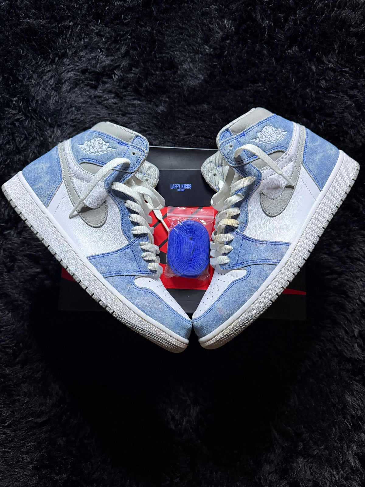 Jordan 1 High “Hyper Royal” Worn 1x