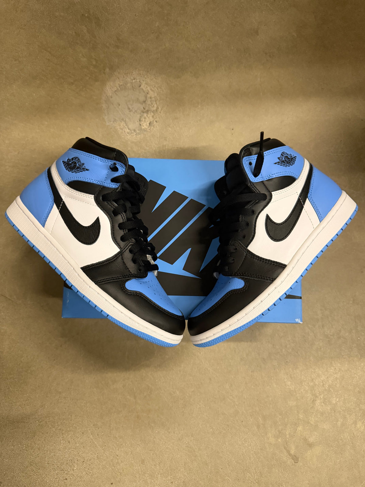 Jordan 1 high Unc Toe Brand new
