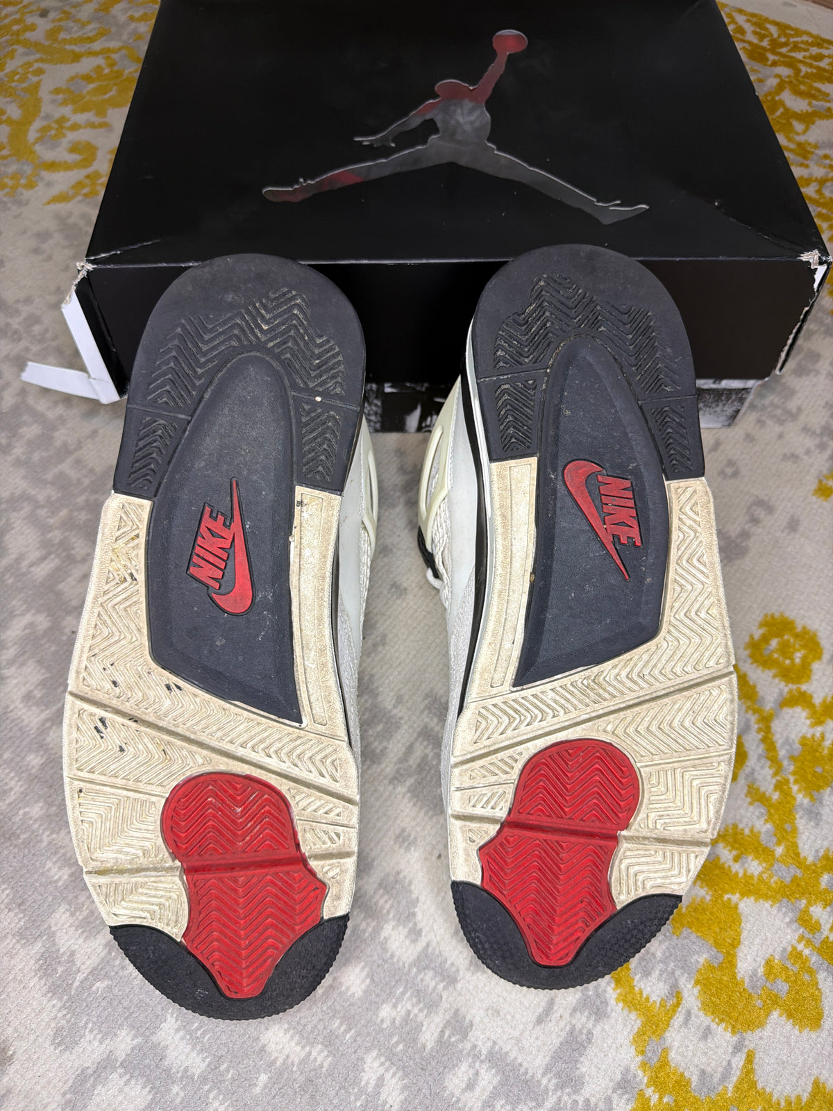 Jordan 4 Retro OG Flight Club