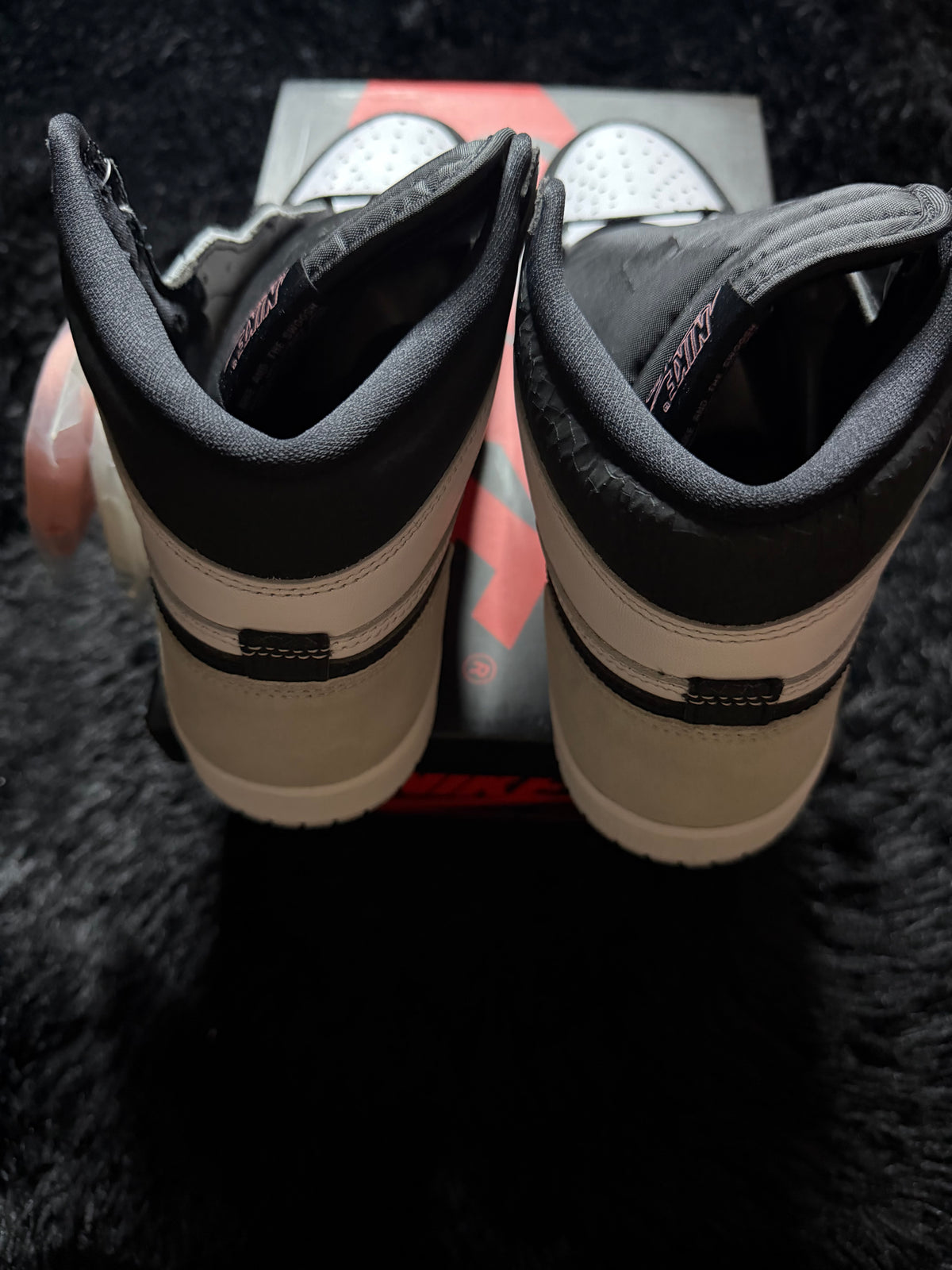 Jordan 1 High “Bleached Coral” Brand New