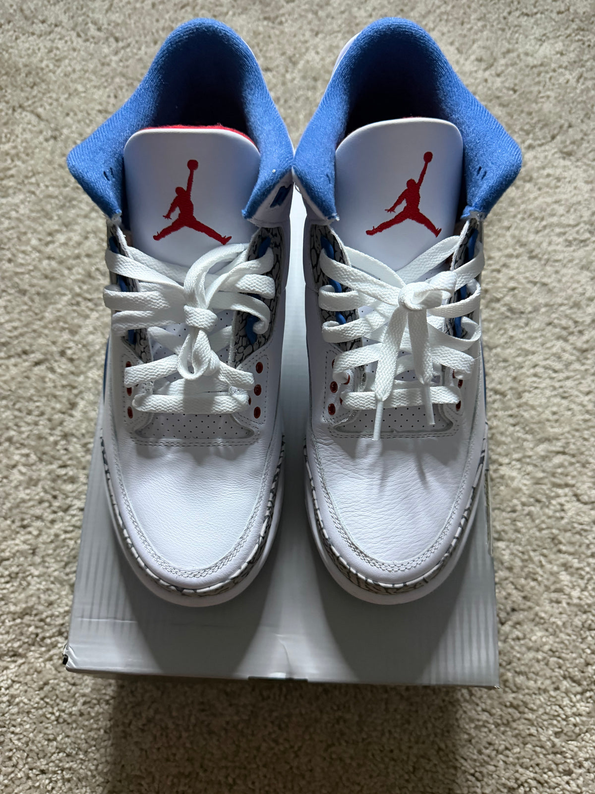 Jordan 3 true blue Tried on!