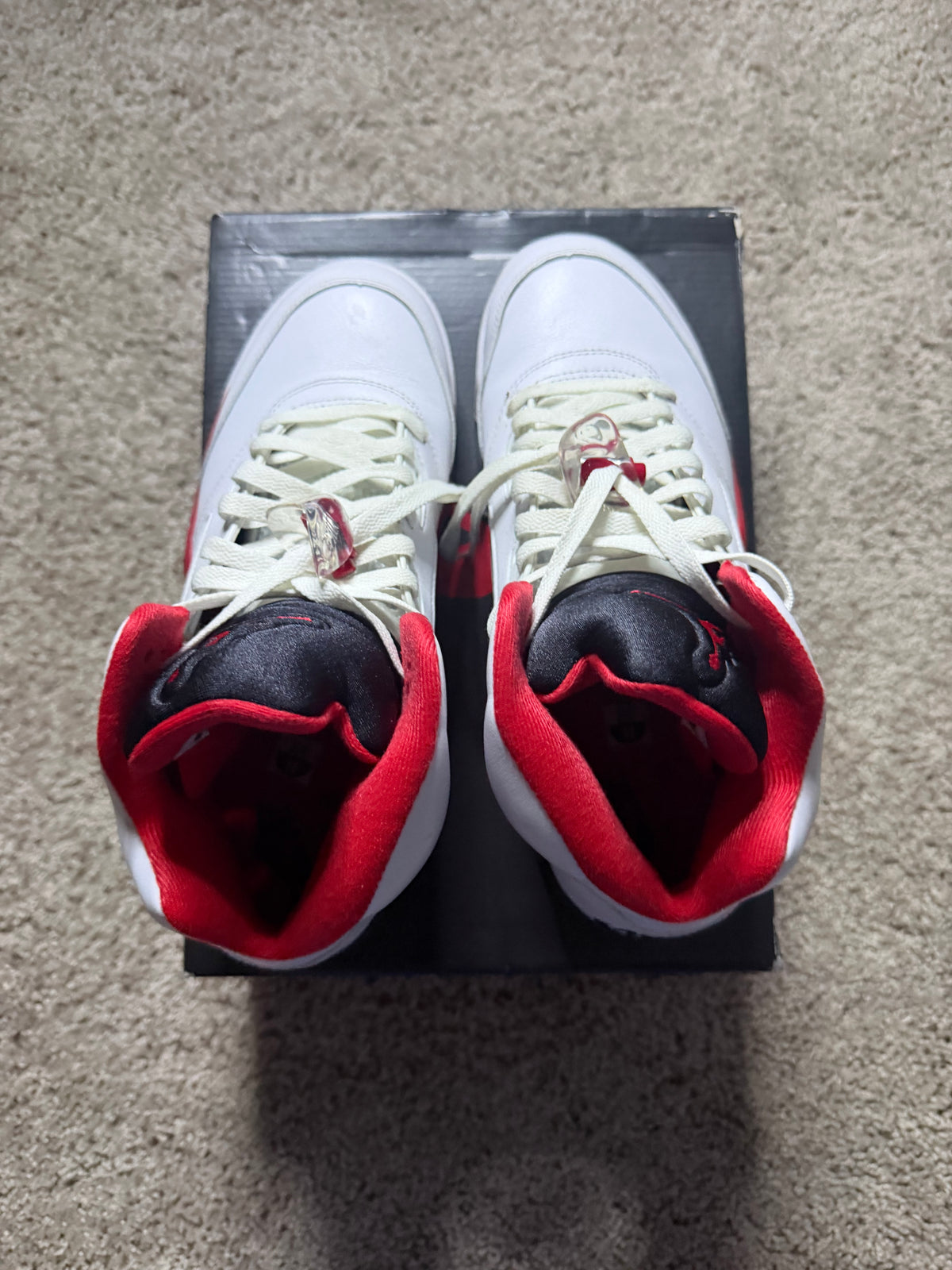 Jordan 5 Fire Red Pre-Owned