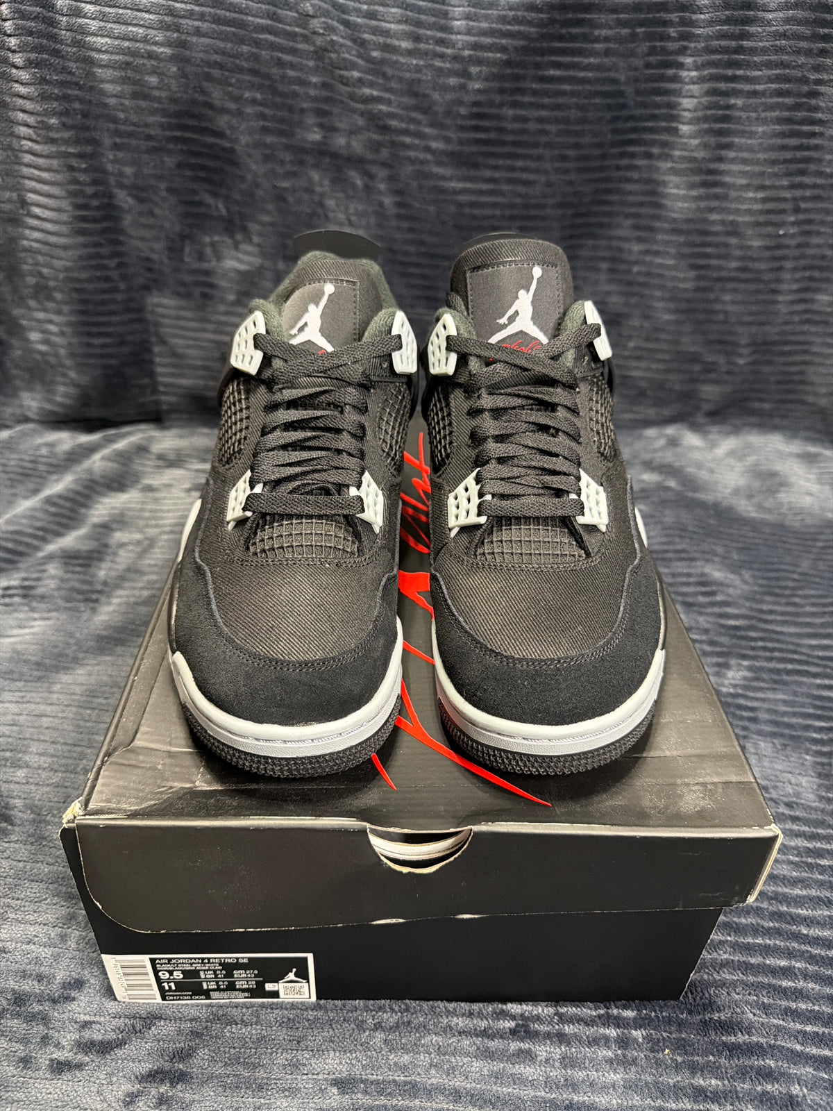 Jordan 4 Retro SE
Black Canvas brand new