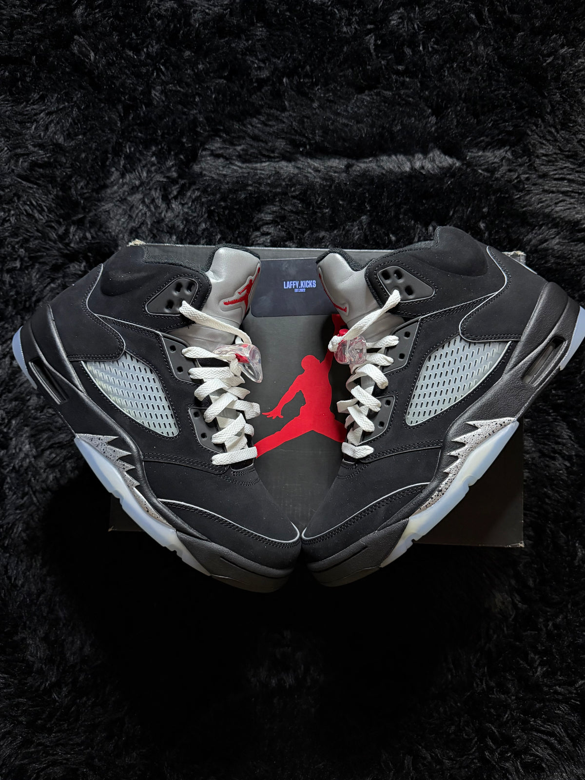 Jordan 5 “Black Metallic Reimagined” Brand New