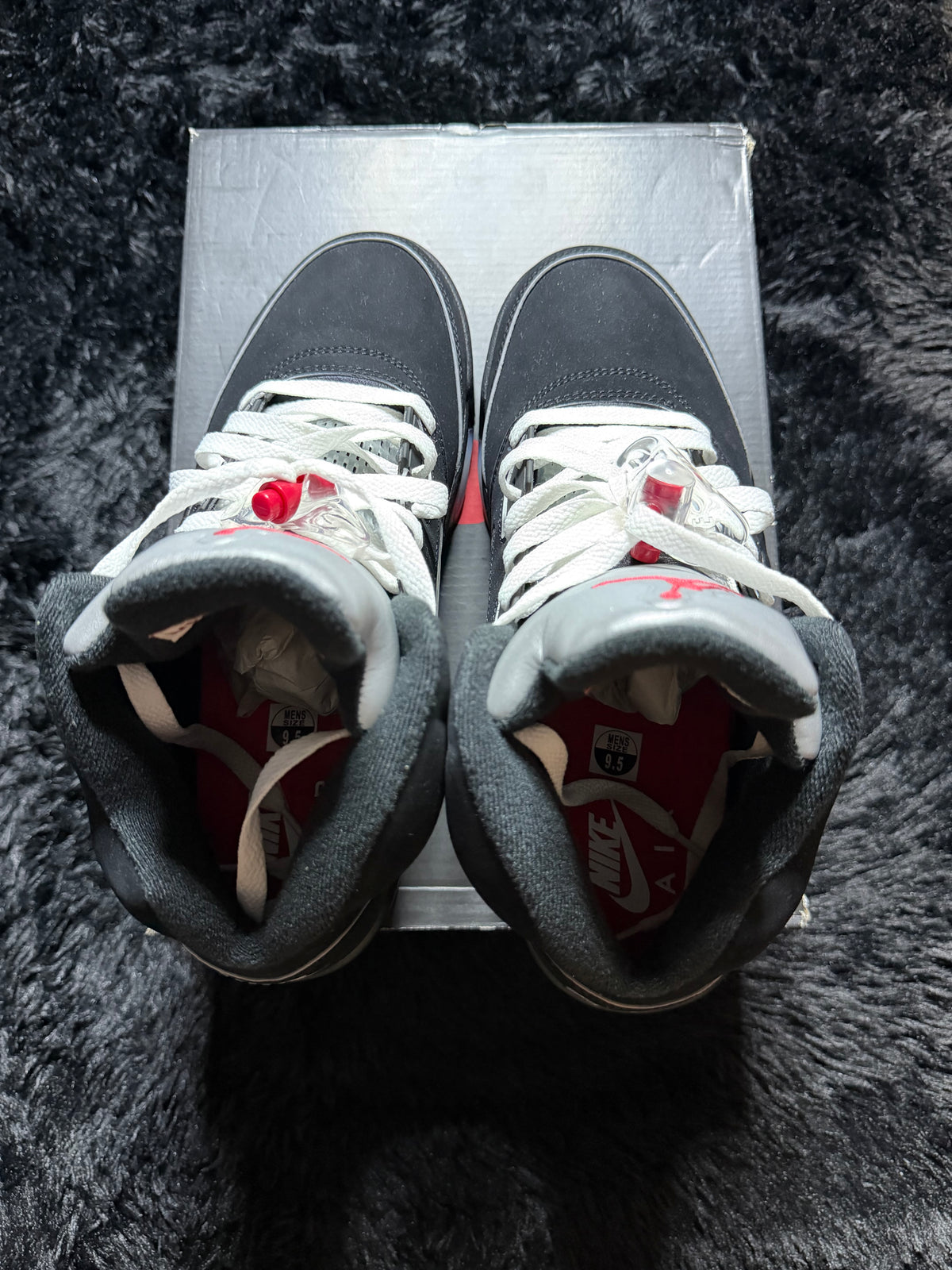 Jordan 5 “Black Metallic Reimagined” Brand New
