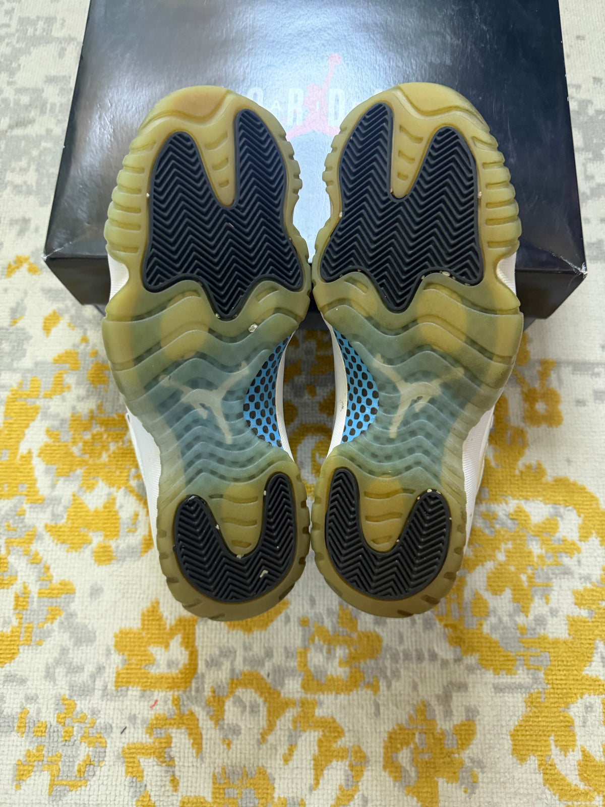 Jordan 11 legend Blue Pre-Owned