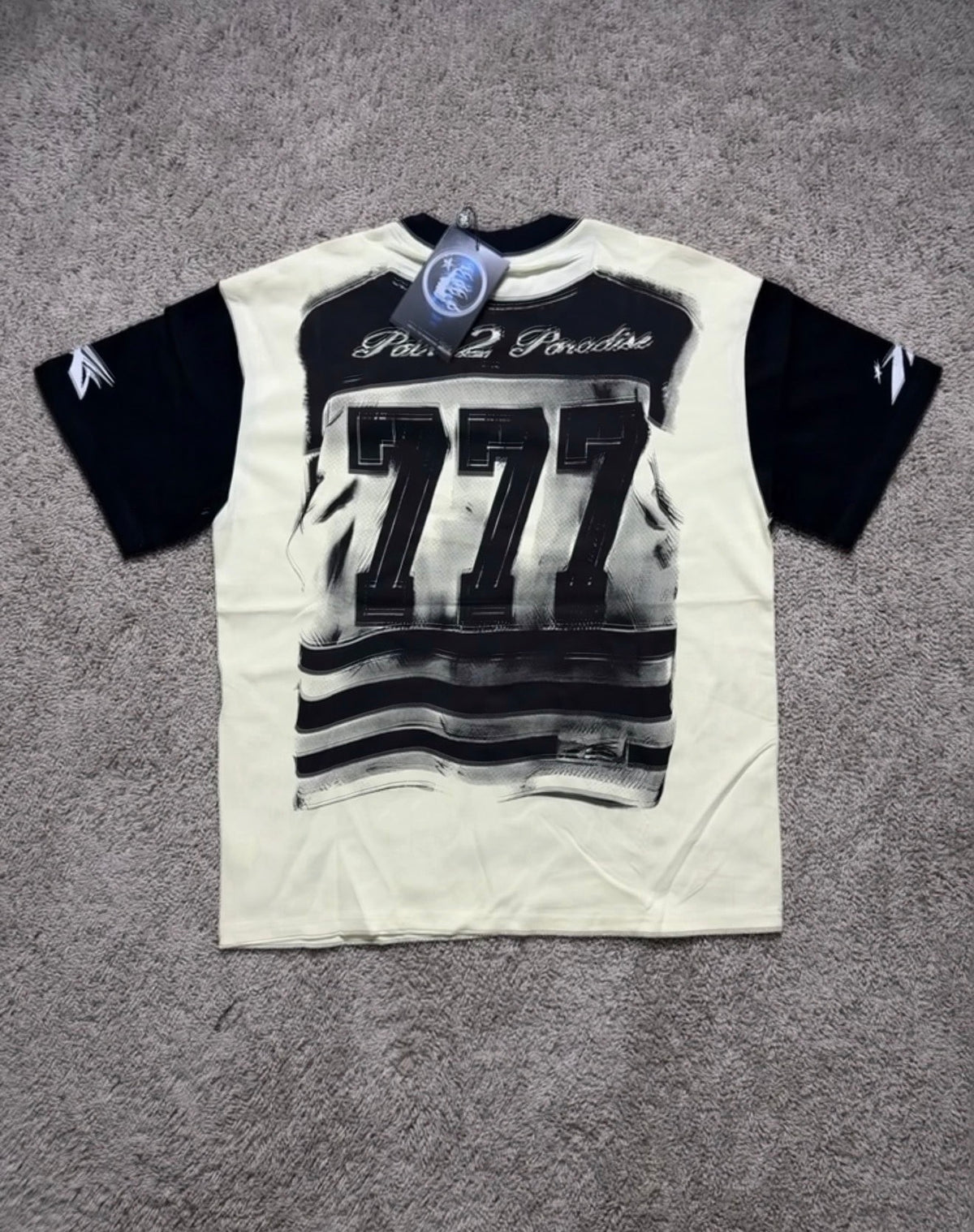 Hellstar masked 777 Cream Tee