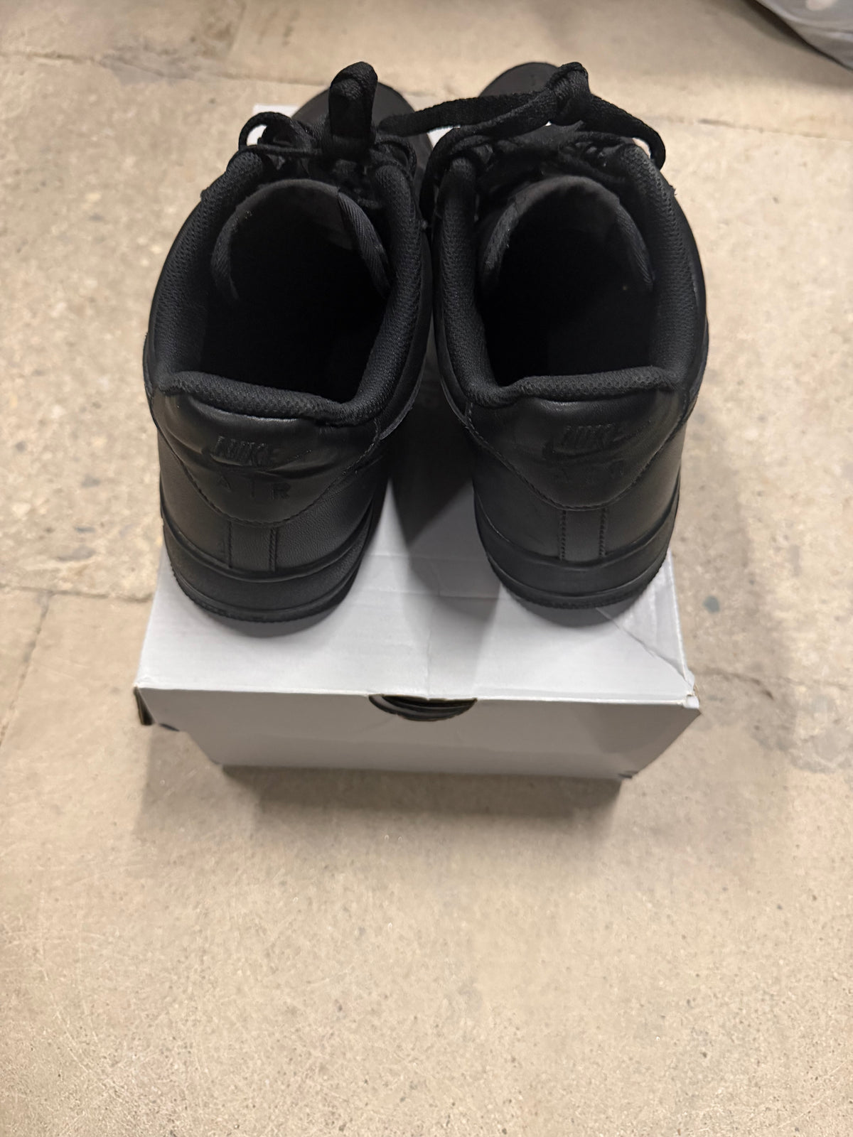 Nike Black AF1 Pre-Owned