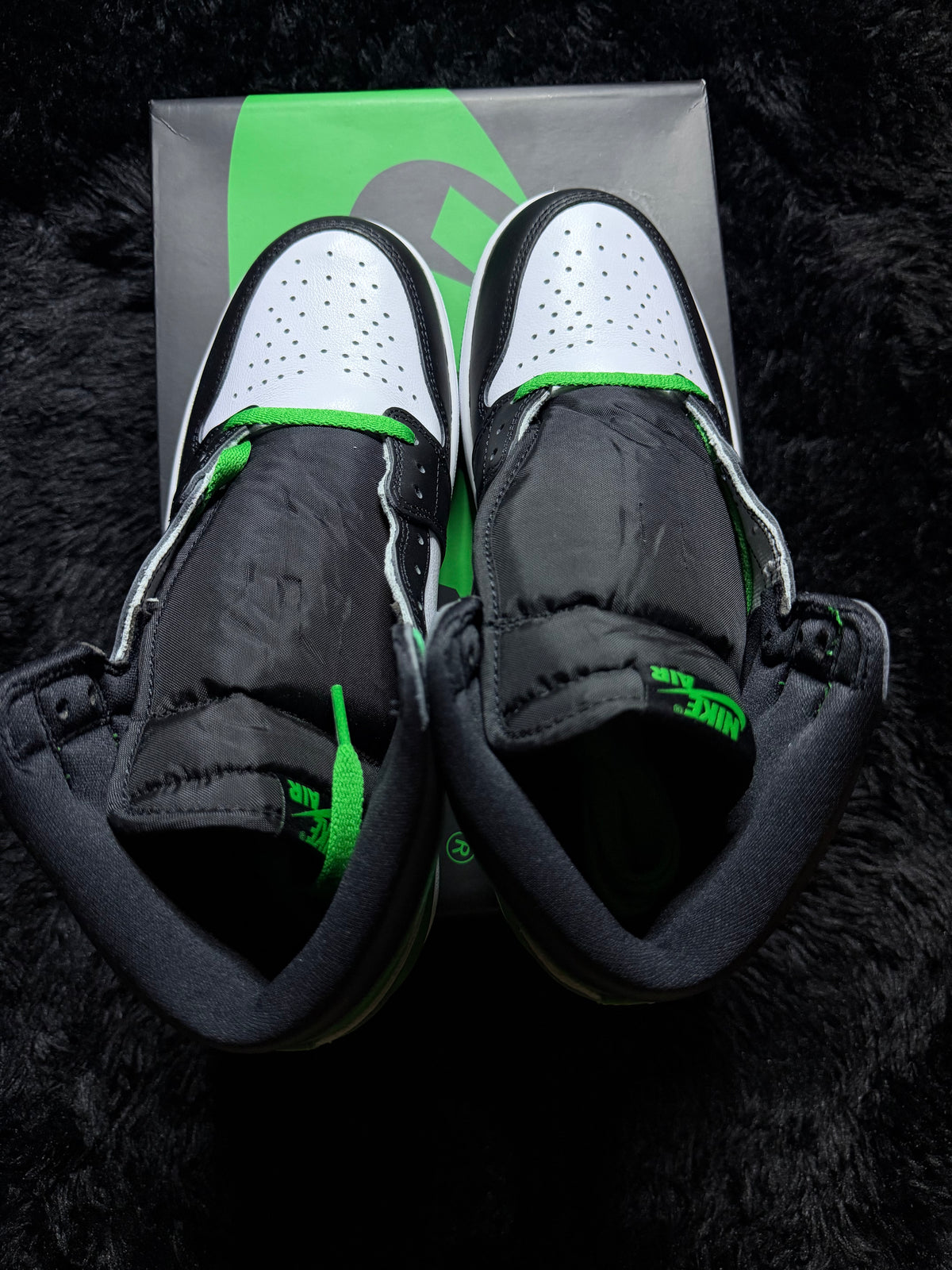 Jordan 1 High “Lucky Green” Brand New