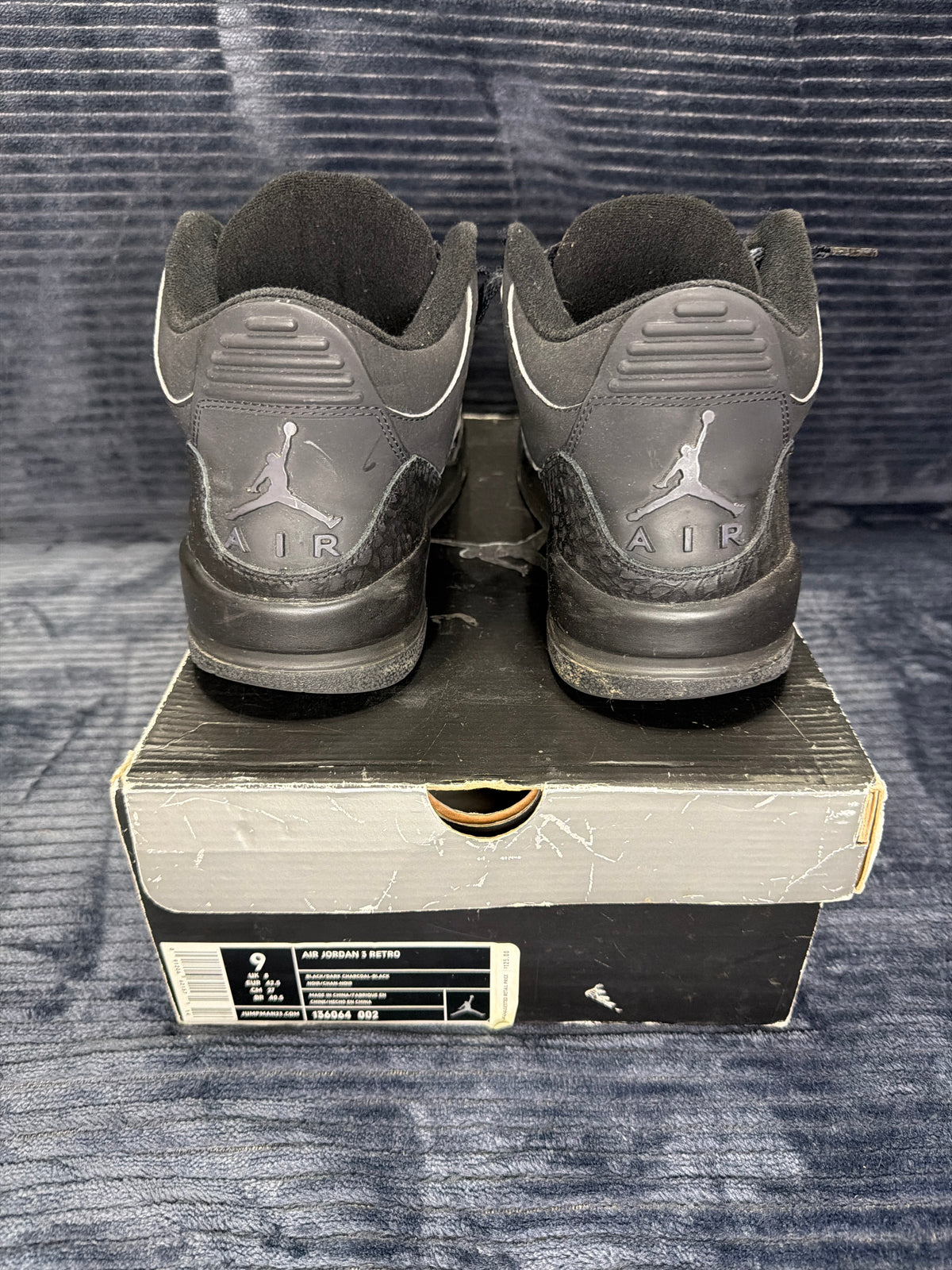 Jordan 3 Retro
Black Cat (2007)