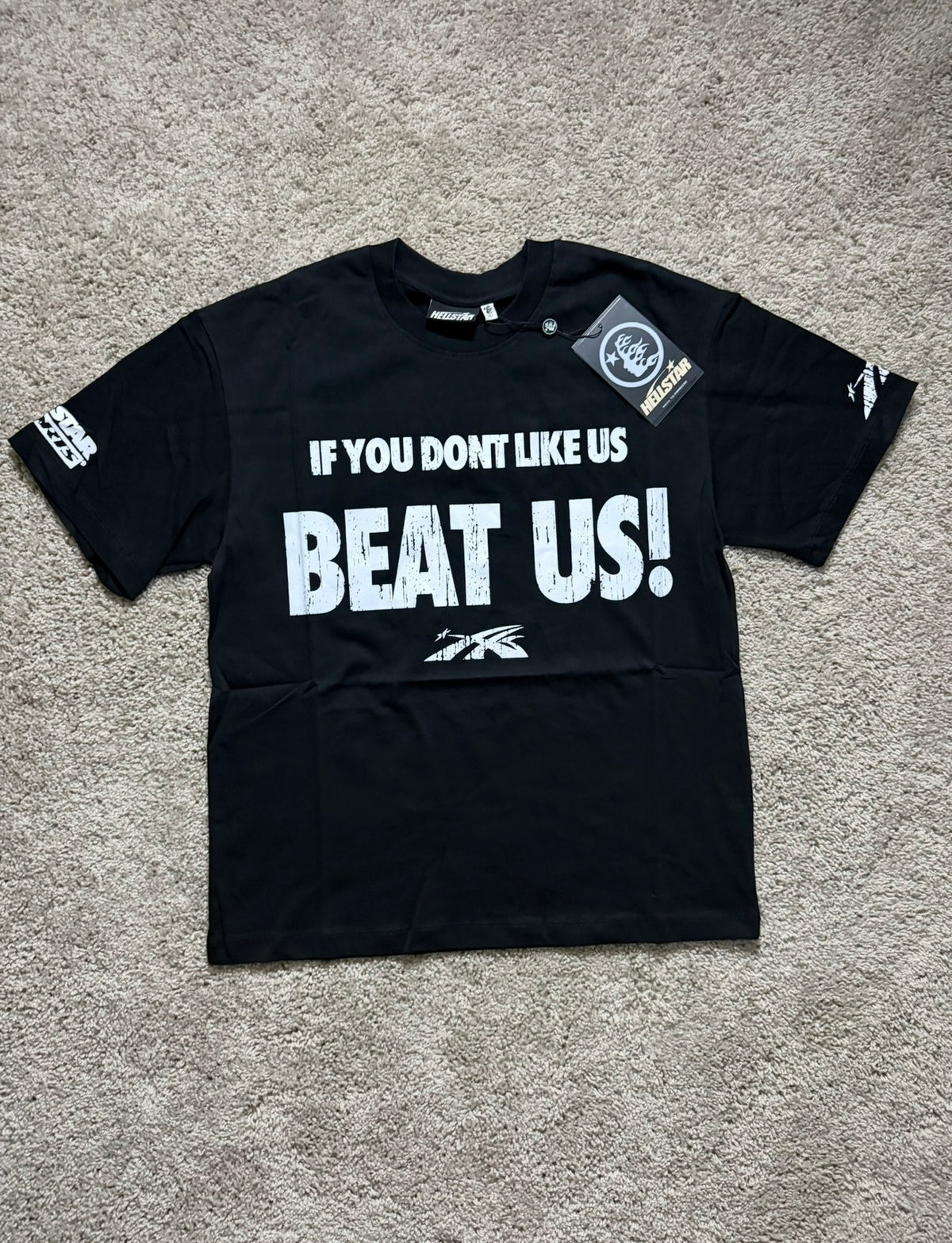 Hellstar black white beat us tee