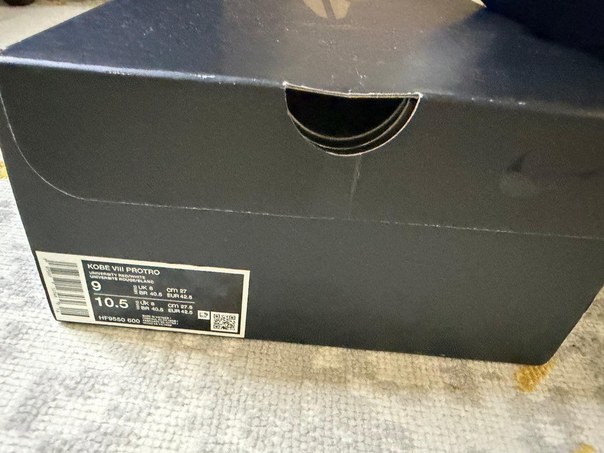 Kobe 8 college Pre-Owned