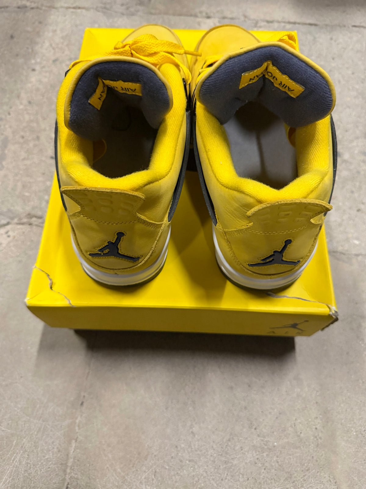 Jordan 4 Lightning Pre-Owned
