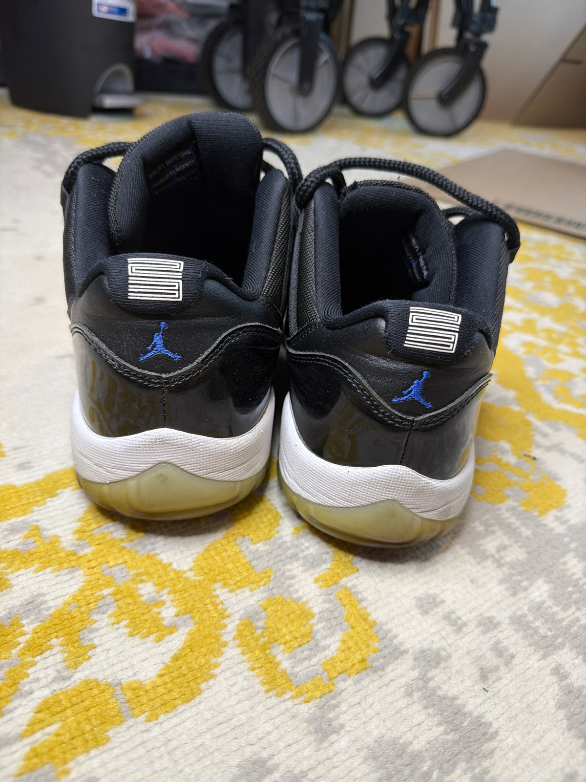 Jordan 11 Retro Low “Space Jam”