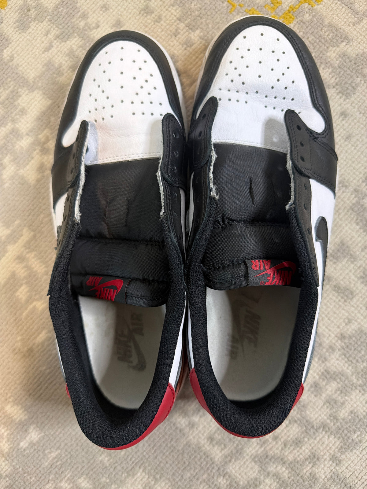 Jordan 1 Low Chicago Pre-Owned