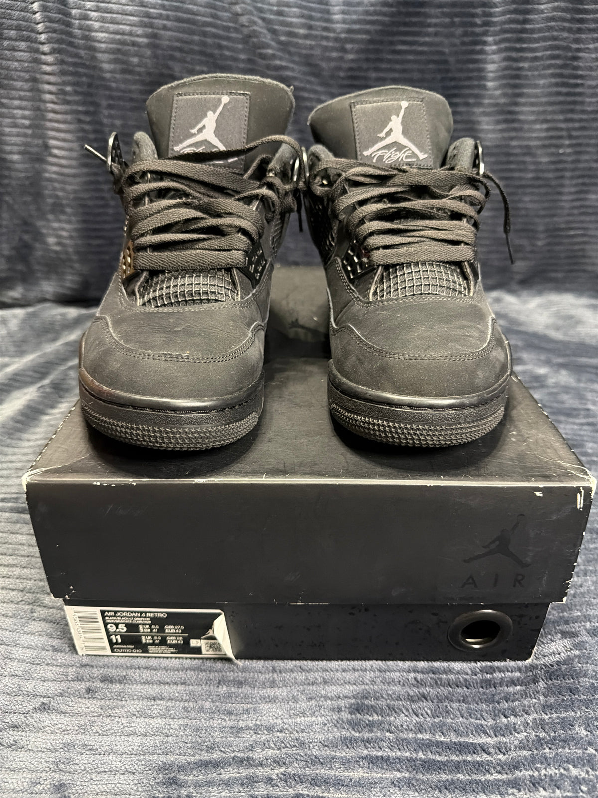 Jordan 4 Retro
Black Cat (2020)
