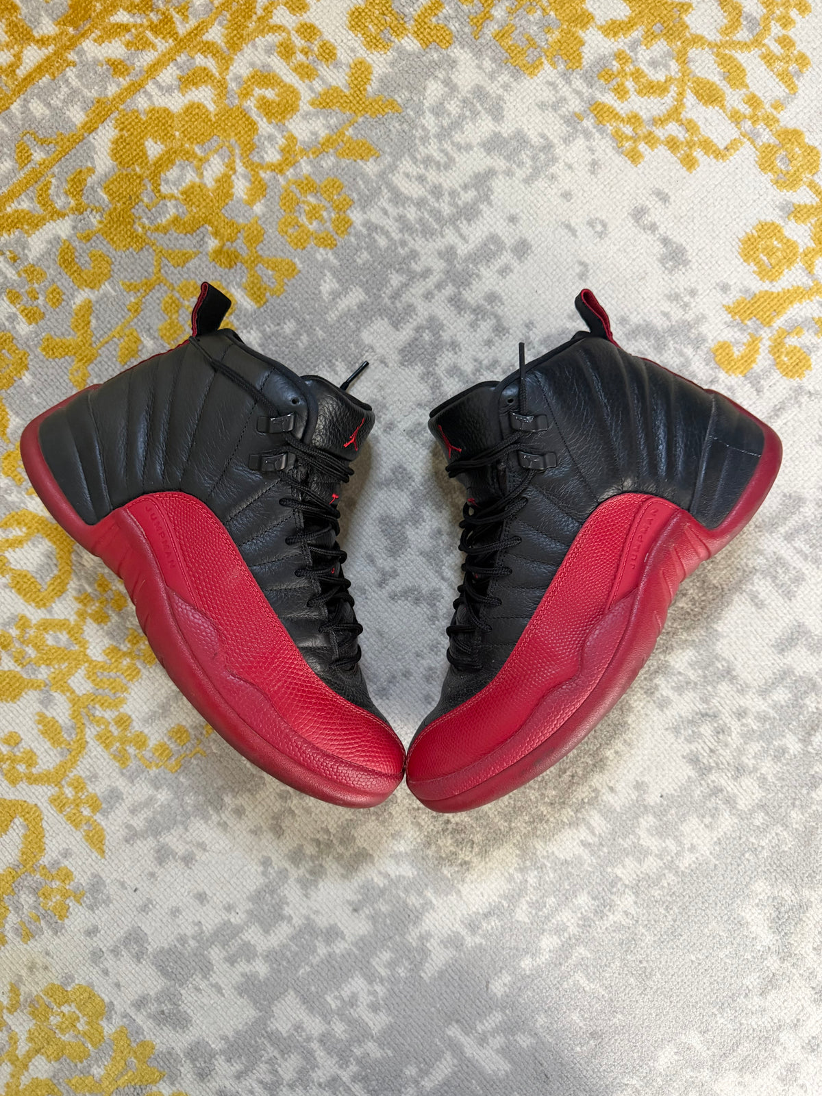 Jordan 12 Flu Game Pre-Owned