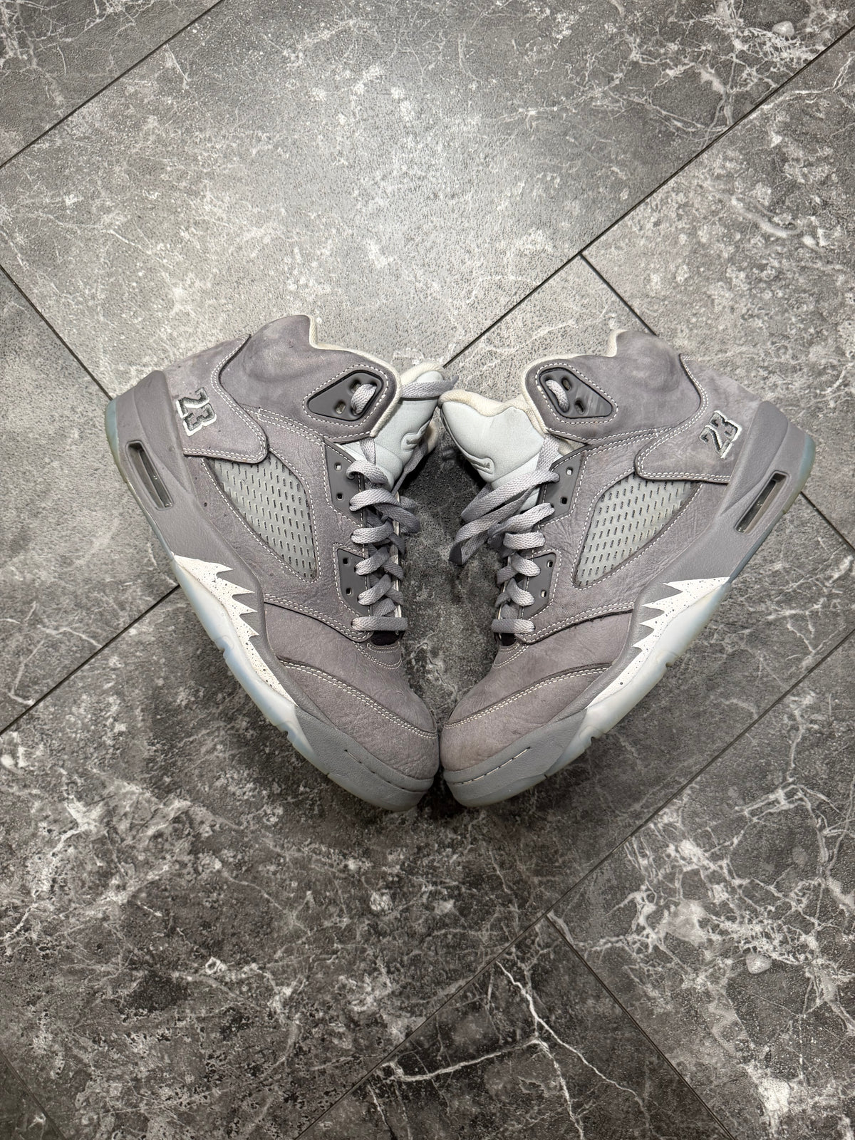 Jordan 5 Wolf Grey Pre-Owned