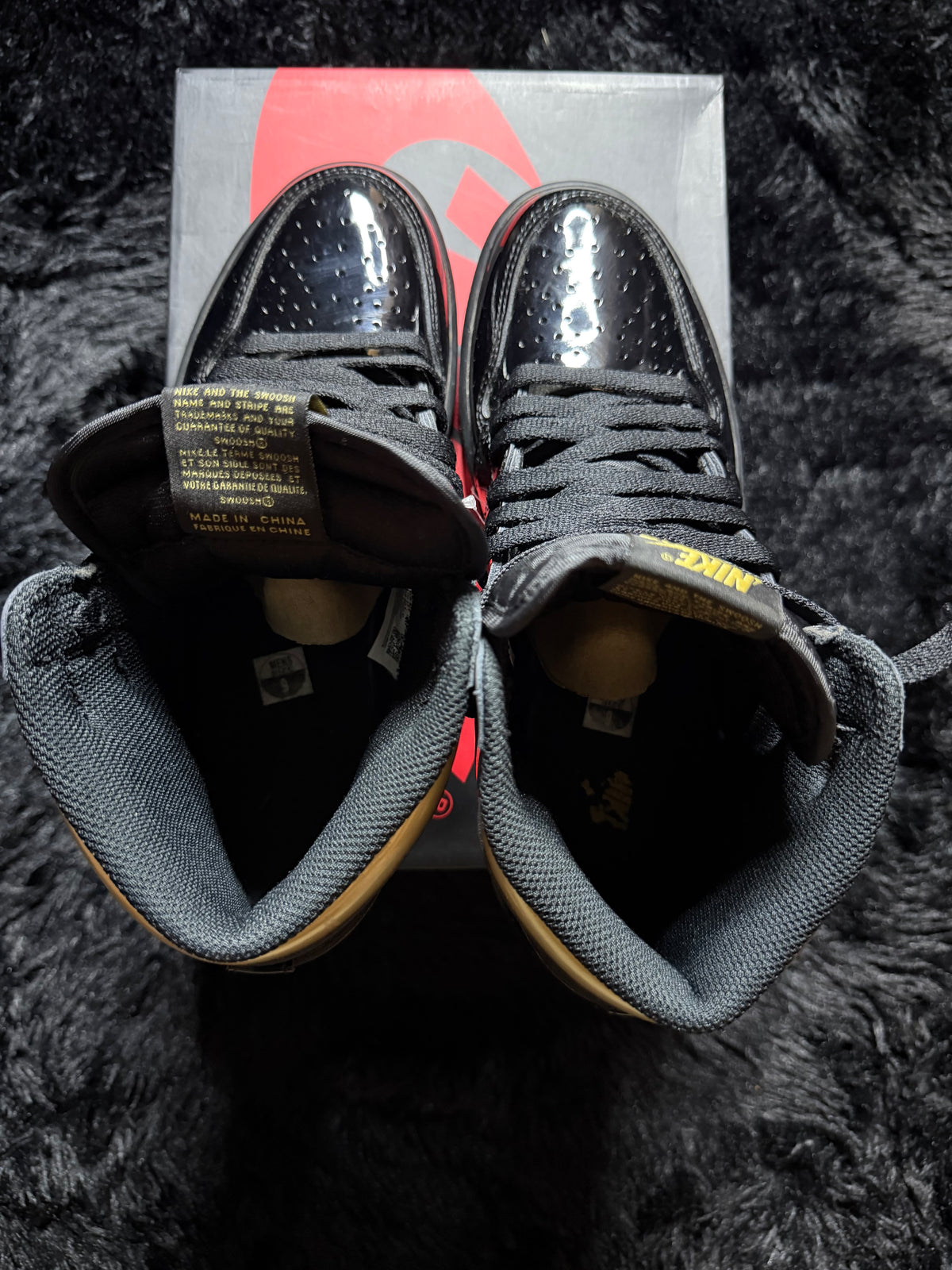 Jordan 1 “Black Mettalic Gold” Pre-Owned