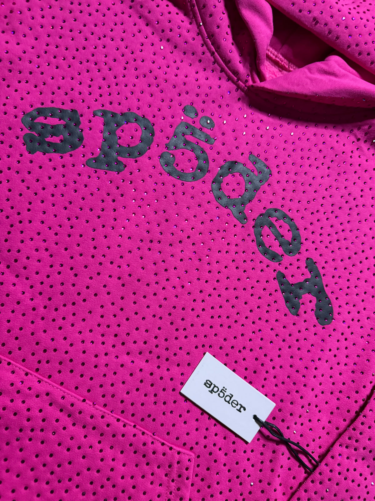 Sp5der pink VVS rhinestone hoodie