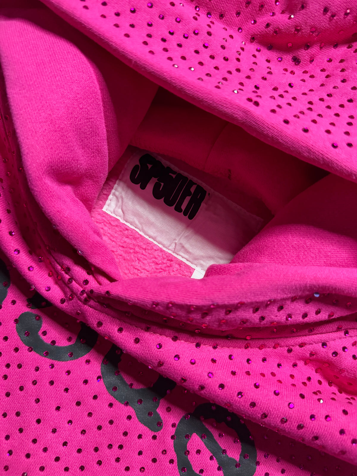 Sp5der pink VVS rhinestone hoodie