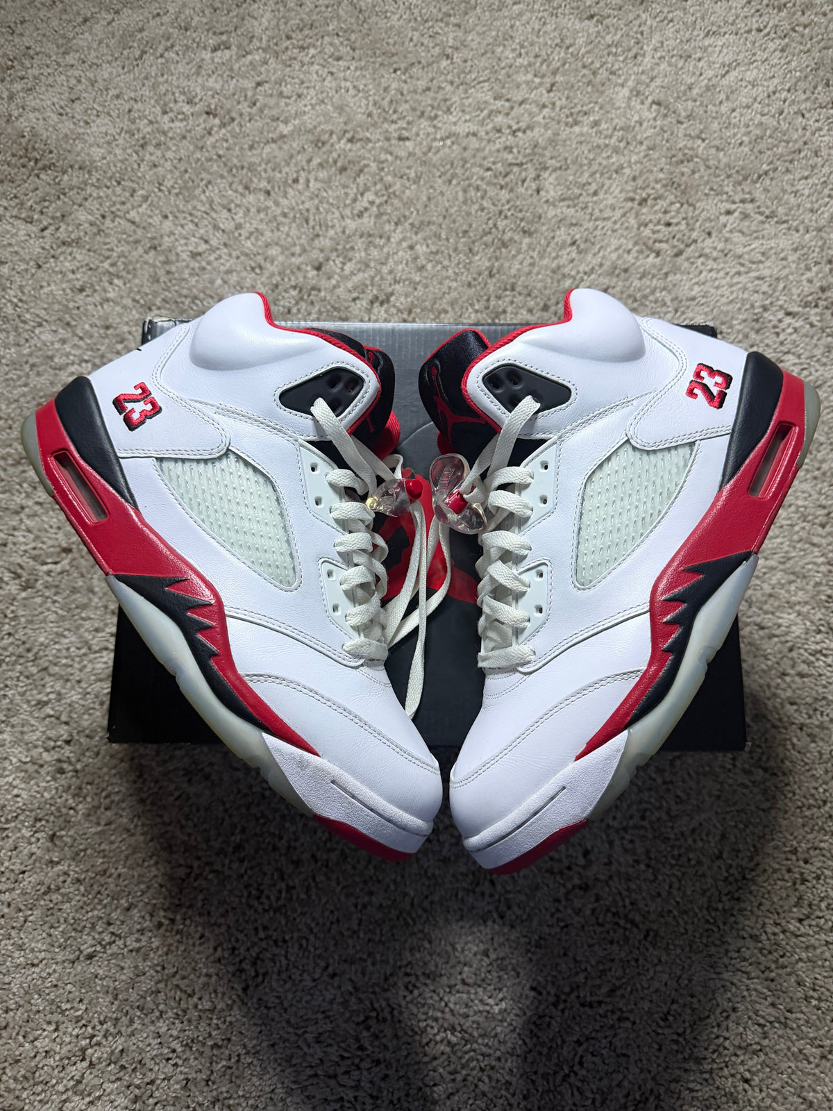 Jordan 5 Fire Red Pre-Owned