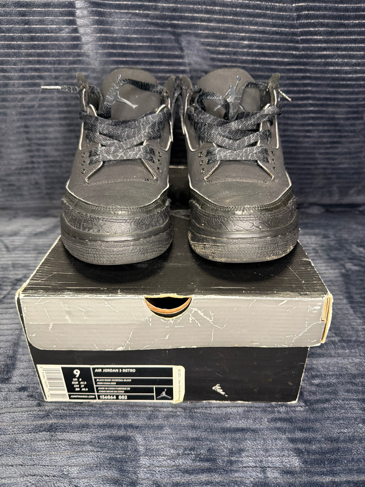 Jordan 3 Retro
Black Cat (2007)