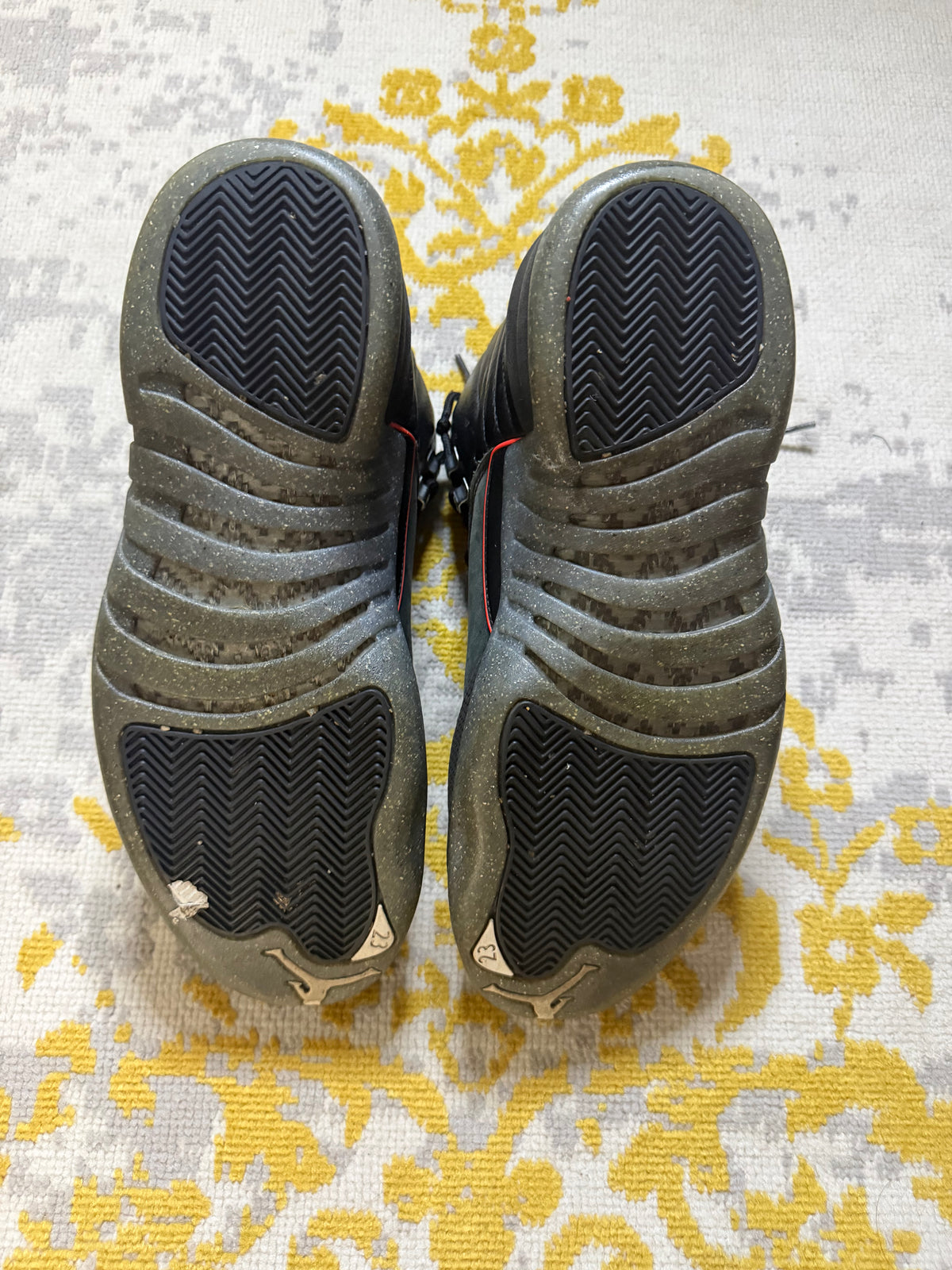 Jordan 12 Black/Red