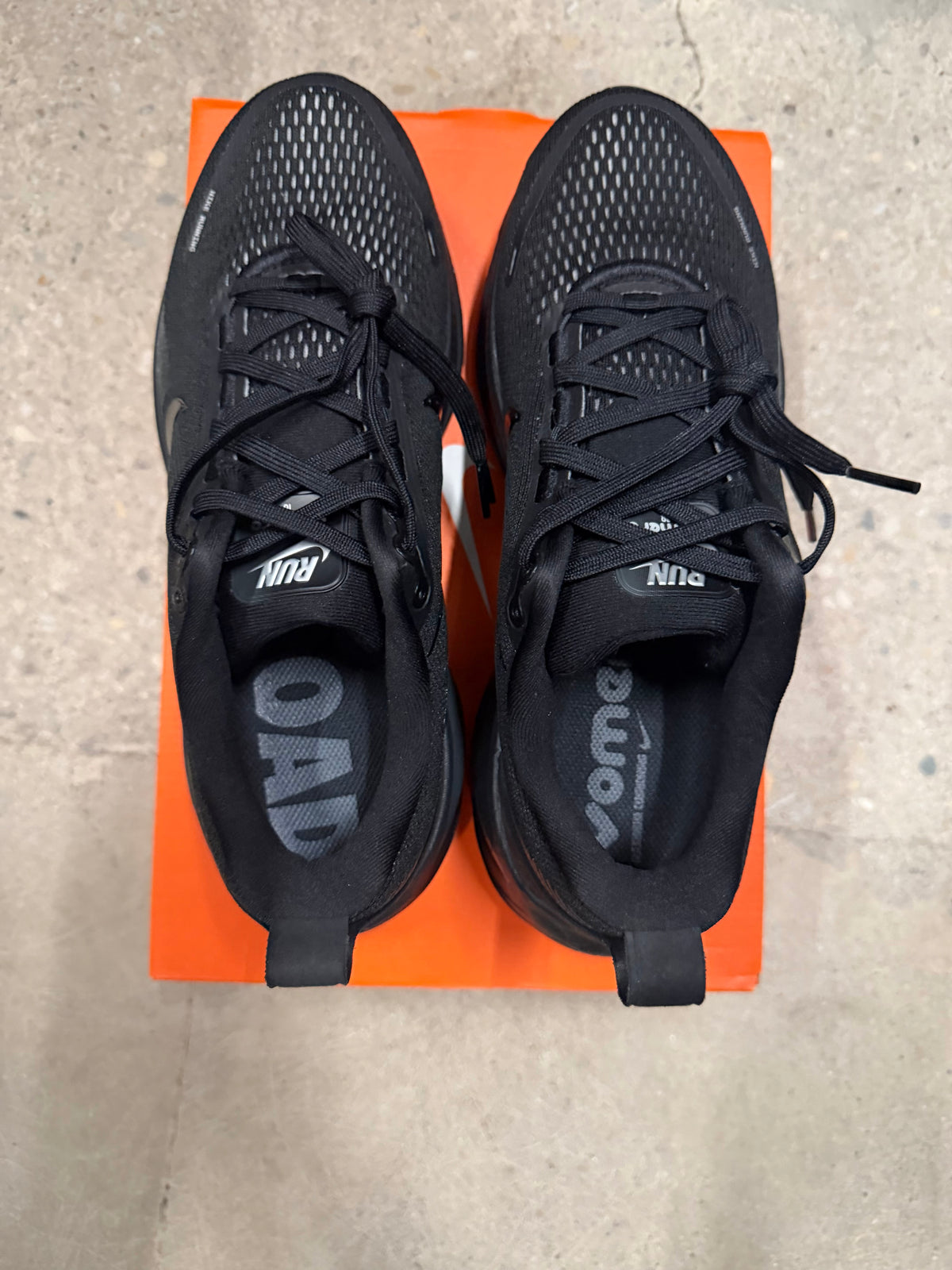 Nike Vomero 18 Black Brand new