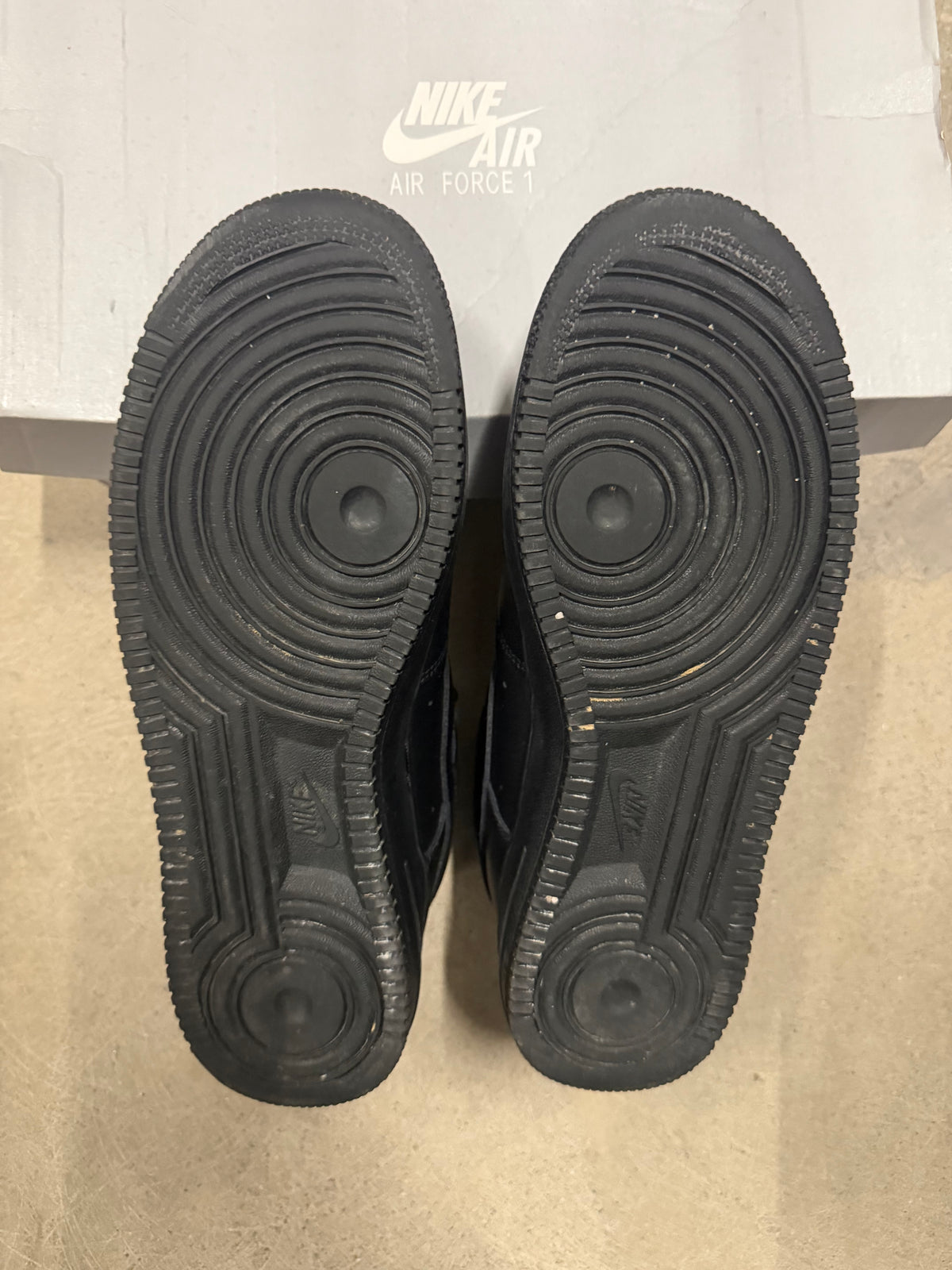 Nike Black AF1 Pre-Owned