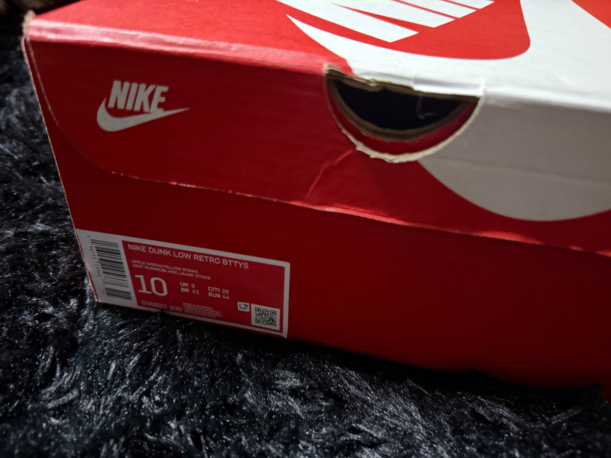 Nike dunk low Brazil pre-owned