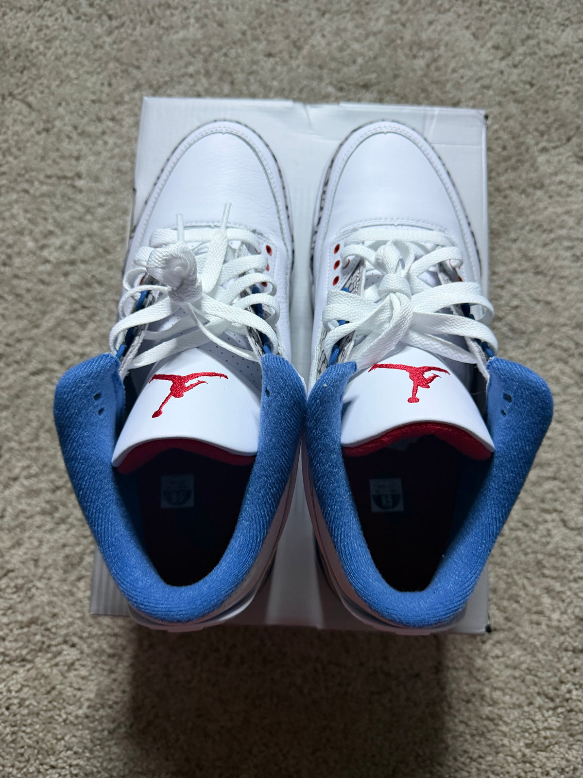Jordan 3 true blue Tried on!