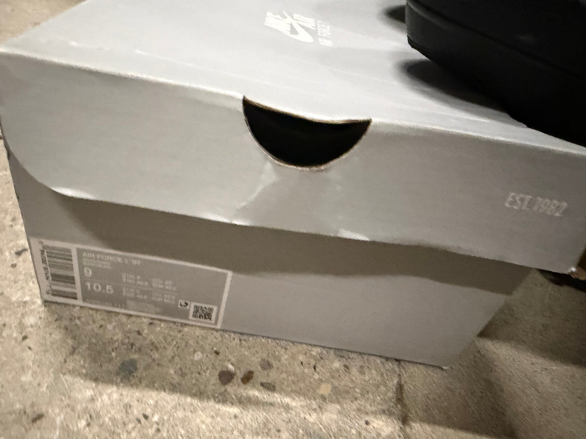 Nike Black AF1 Pre-Owned