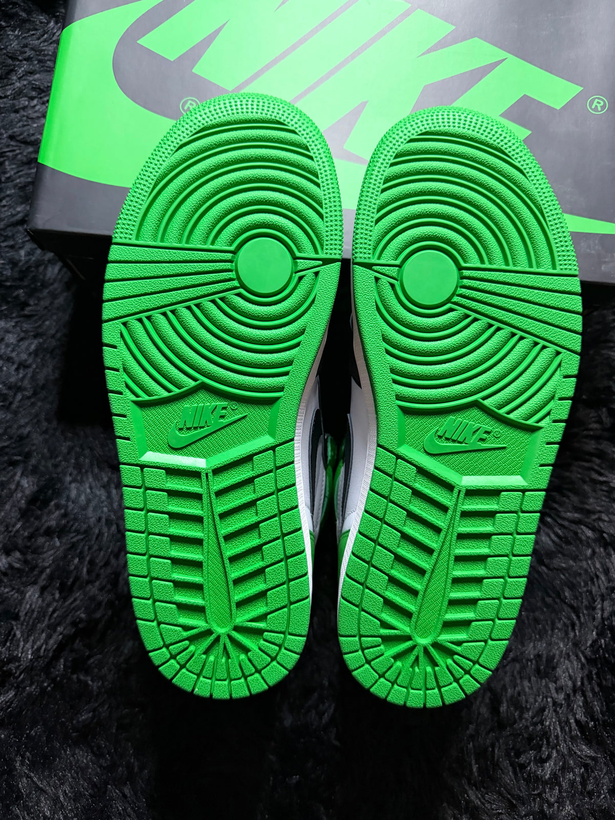 Jordan 1 High “Lucky Green” Brand New